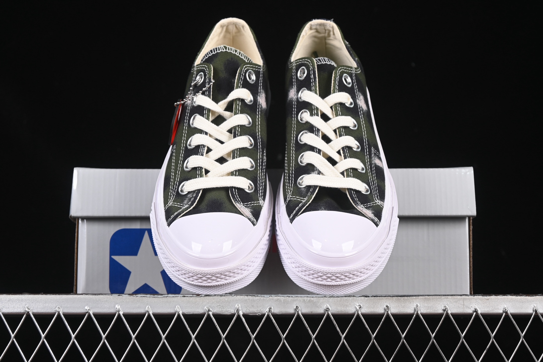 💰140纯原
 Kenzo x Converse Chuck Taylor Ox Hana Leopard Cypress 联名款 棕黑色低帮休闲板鞋 A16291C
尺码：35 36 36.5 37 37.5 38 39 39.5 40 41 41.5 42 42.5 43 44 M.C3