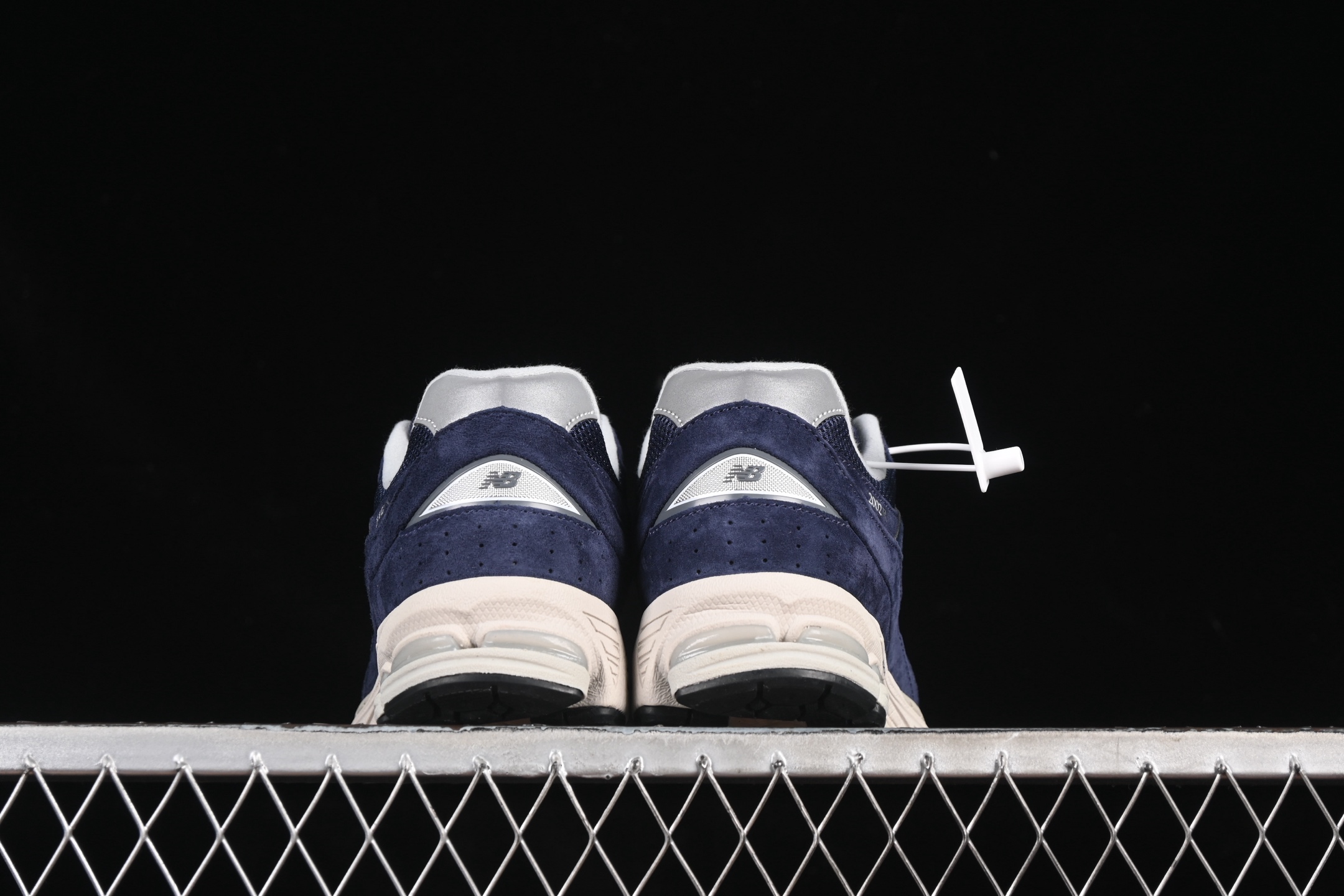  New Balance 2002系列 复古休闲跑步鞋 ML2002RD
#鞋款延续了经典科技，升级版