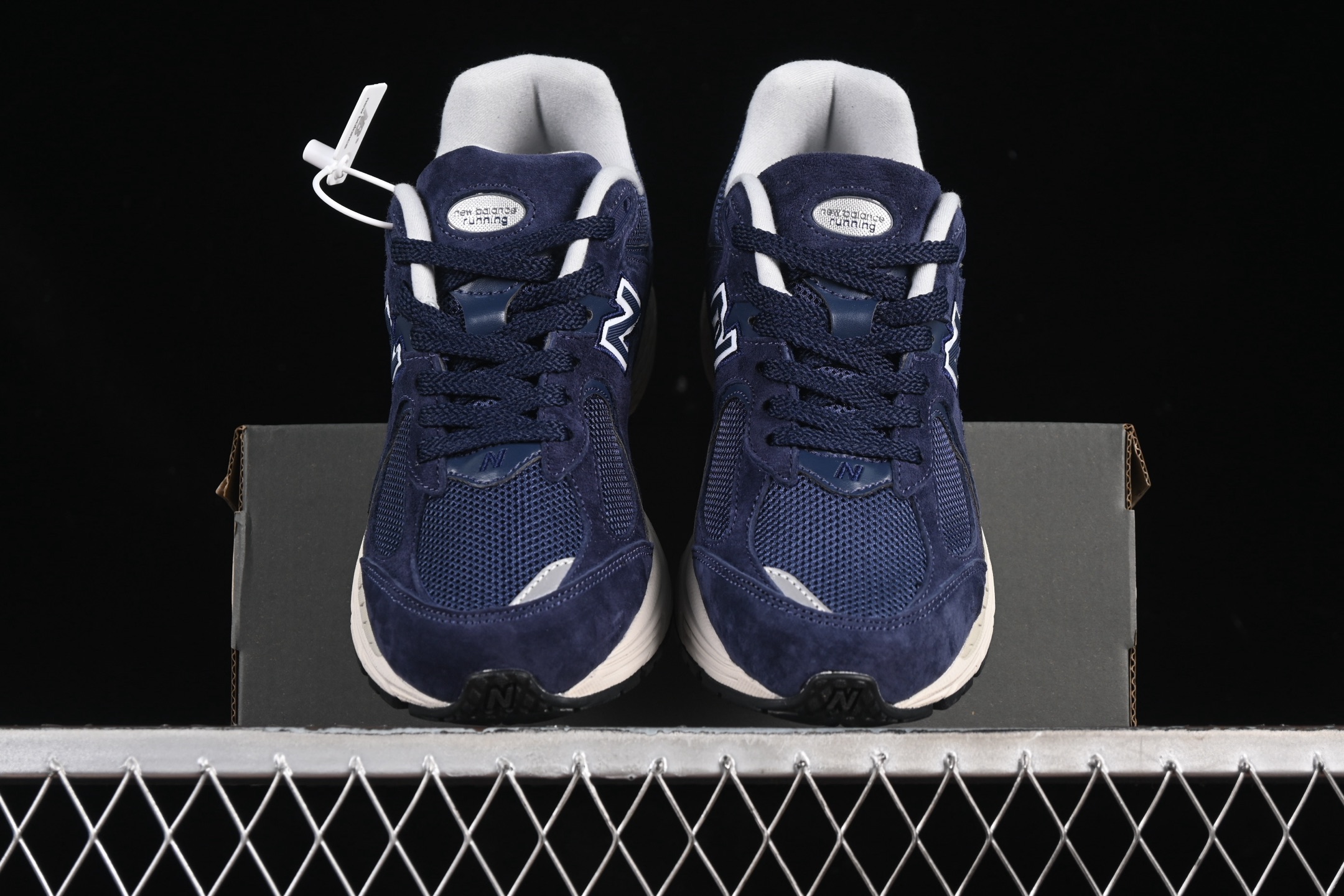  New Balance 2002系列 复古休闲跑步鞋 ML2002RD
#鞋款延续了经典科技，升级版