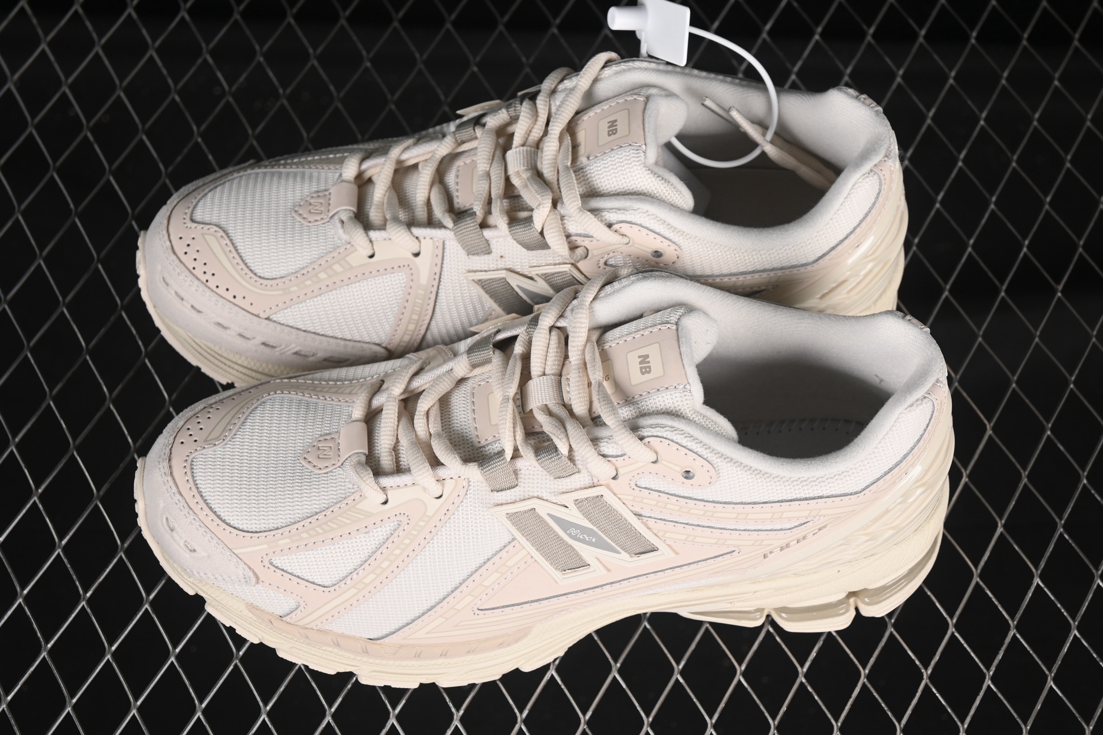  纯原版 New Balance 1906系列复古老爹风休闲运动慢跑鞋 U1906RLI
#采用轻质牛