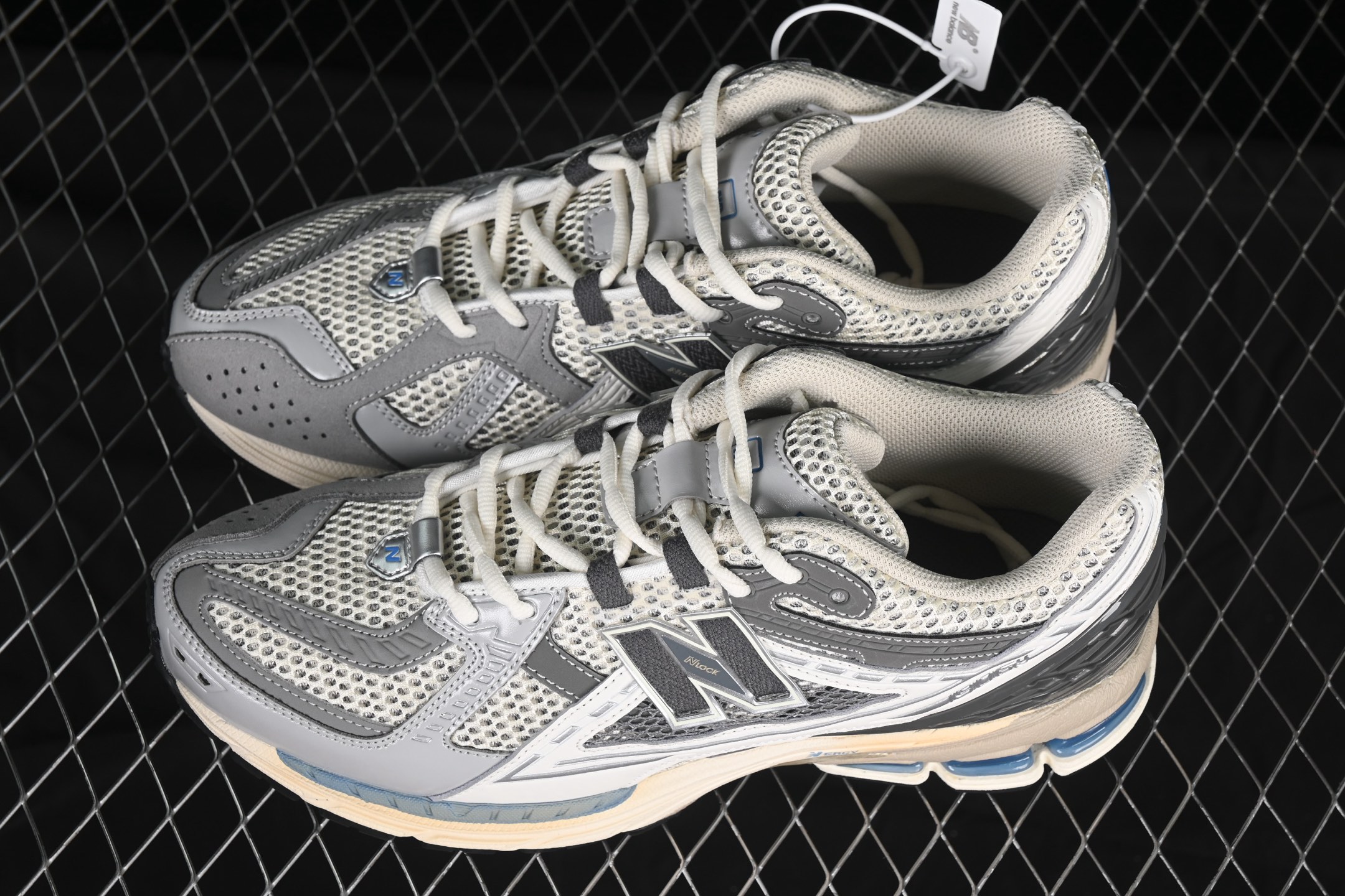  纯原版 New Balance 1906系列复古老爹风休闲运动慢跑鞋 U1906NA
#采用轻质牛剖