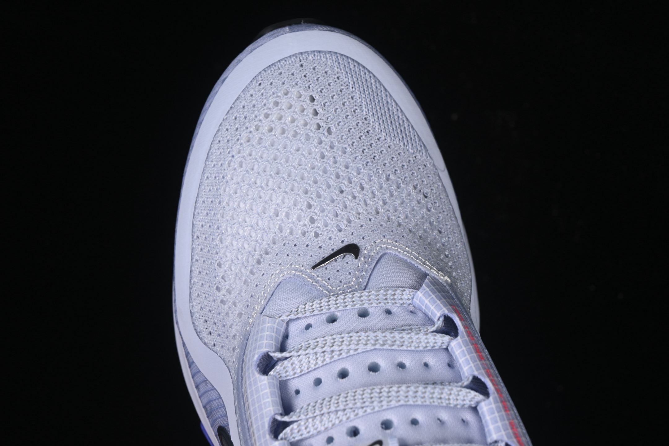 💰300纯原
Nike Air Zoom Pegasus Premium 耐克网面全掌气垫缓震跑鞋 HQ2592-004
#全掌可见的Air Zoom首次在Pegasus系列中出现，模仿了Vaporfly的碳板曲线，增强了跑步时的流畅过渡。
尺码：35.5 36 36.5 37.5 38 38.5 39 40 40.5 41 42 42.5 43 44 44.5 45 46 AJD4