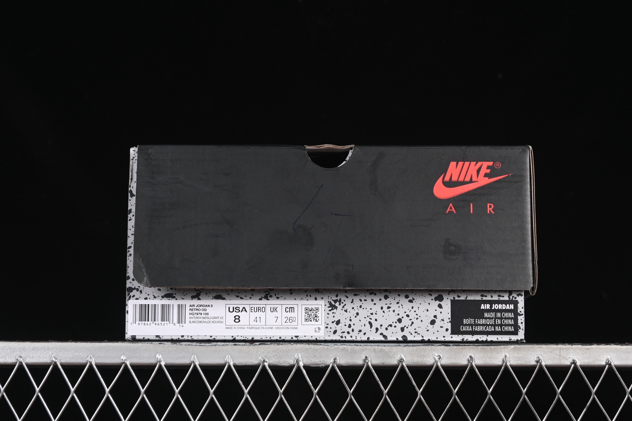 💰380纯原
 Air Jordan 5 OG "Grape" AJ5 乔5白葡萄 头层篮球鞋 HQ7978-100
尺码：40 40.5 41 42 42.5 43 44 44.5 45 46 47.5 48.5 LTE5