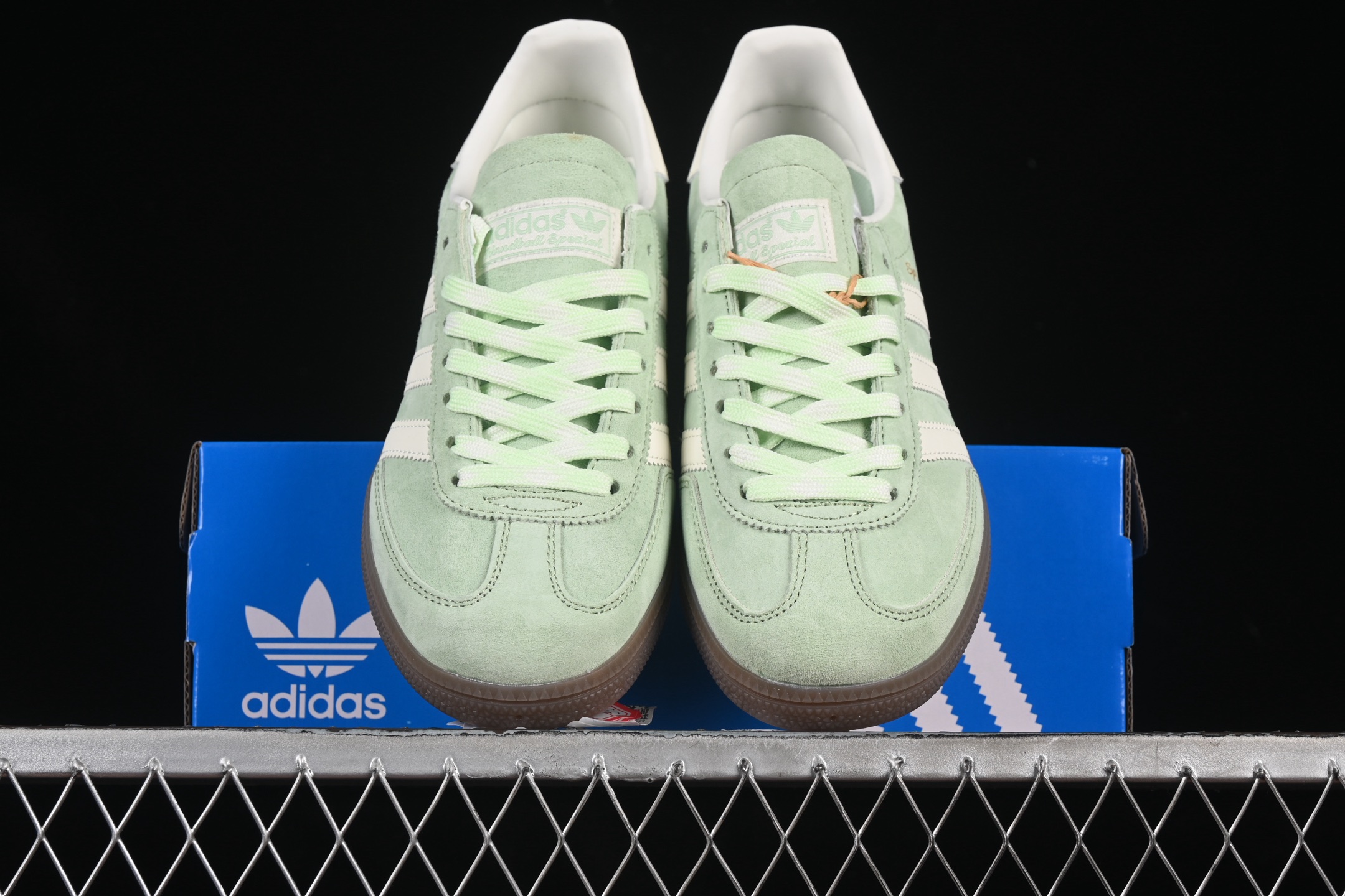 Adidas Handball Spezial KI5932 阿迪达斯经典款复古休闲板鞋尺码：36 36