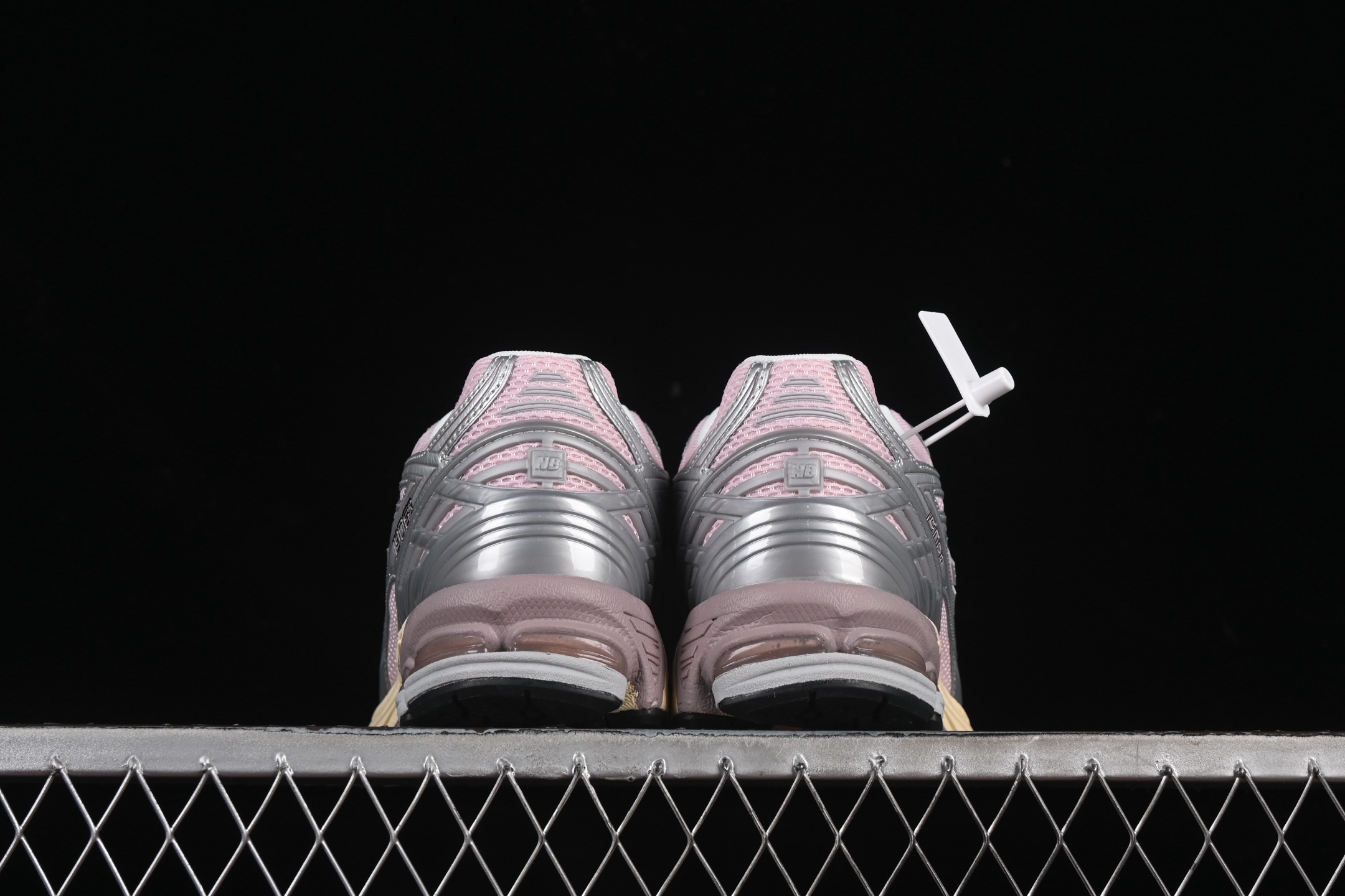  纯原版 New Balance 1906系列复古老爹风休闲运动慢跑鞋 U1906RNF
#采用轻质牛