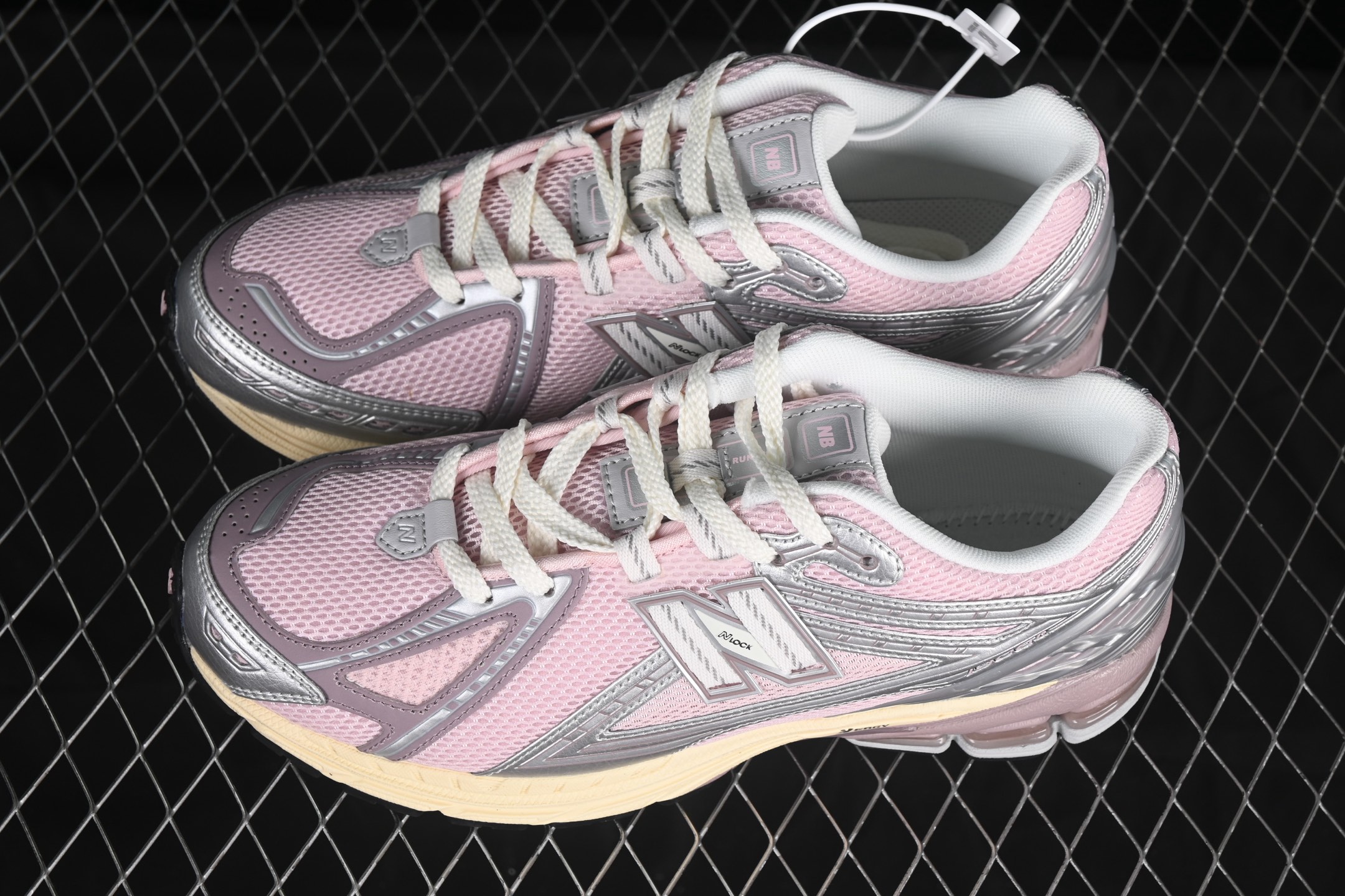  纯原版 New Balance 1906系列复古老爹风休闲运动慢跑鞋 U1906RNF
#采用轻质牛