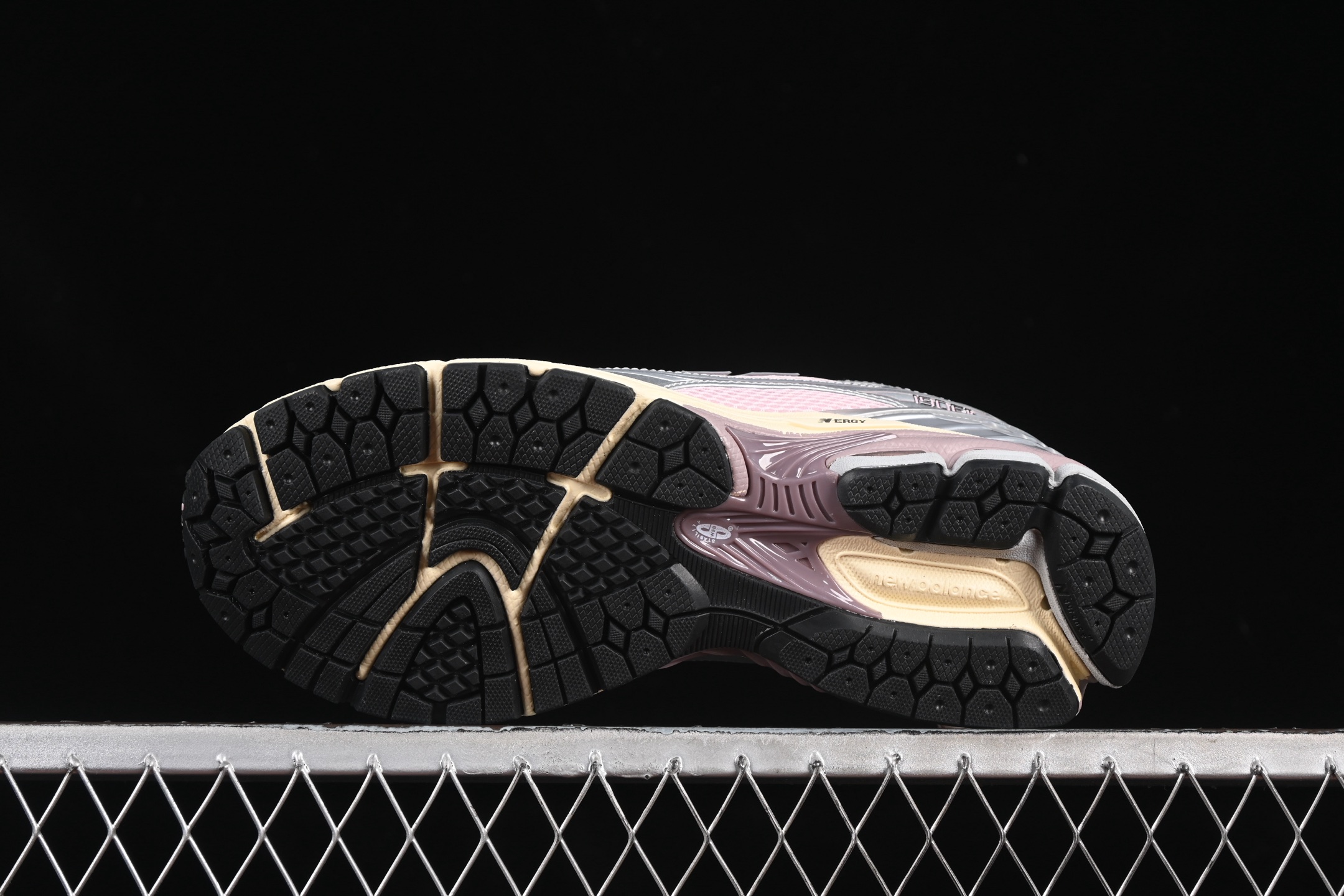  纯原版 New Balance 1906系列复古老爹风休闲运动慢跑鞋 U1906RNF
#采用轻质牛