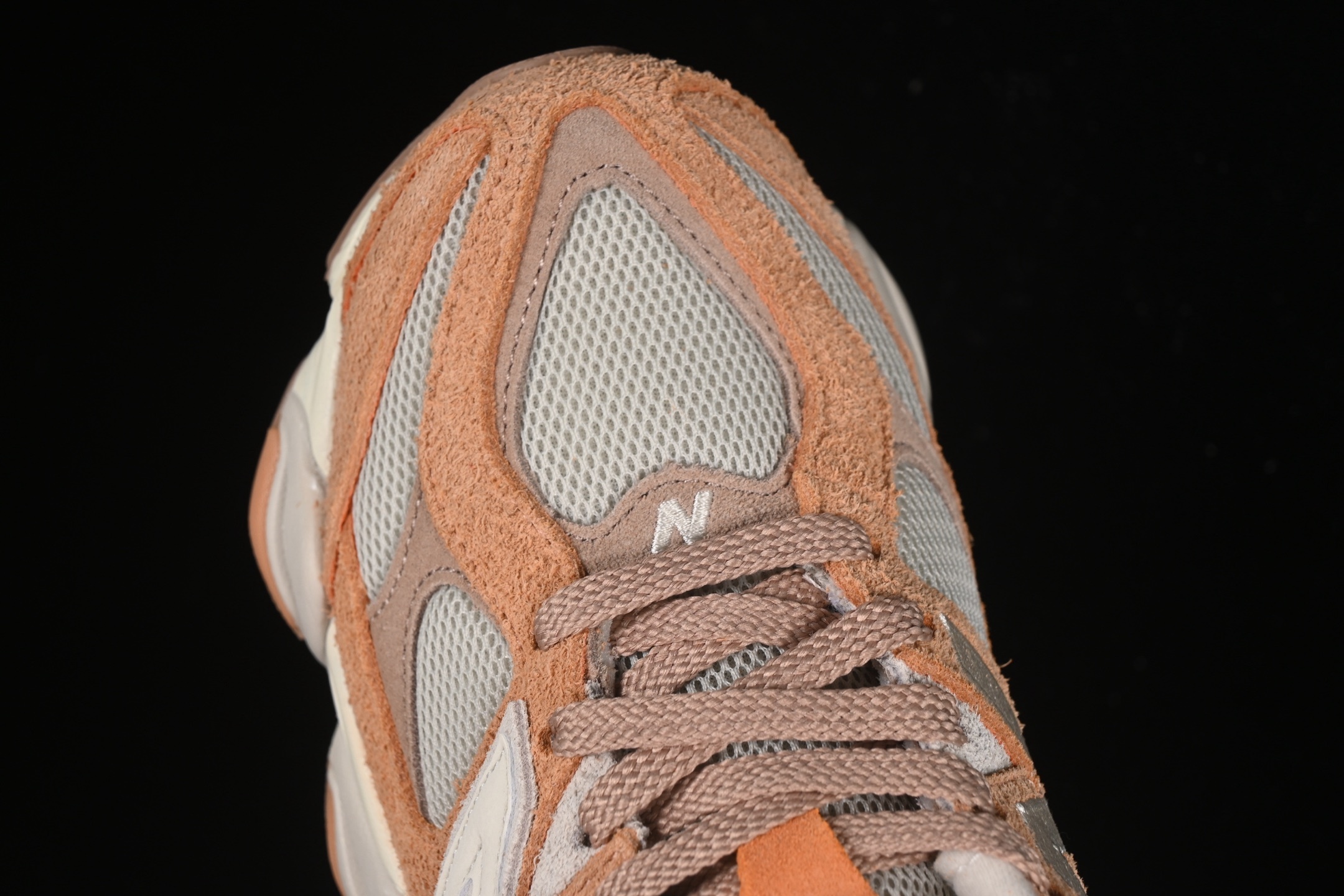 纯原 New Balance NB9060 联名款 复古休闲运动慢跑鞋 U9060WCW
#鞋款灵感