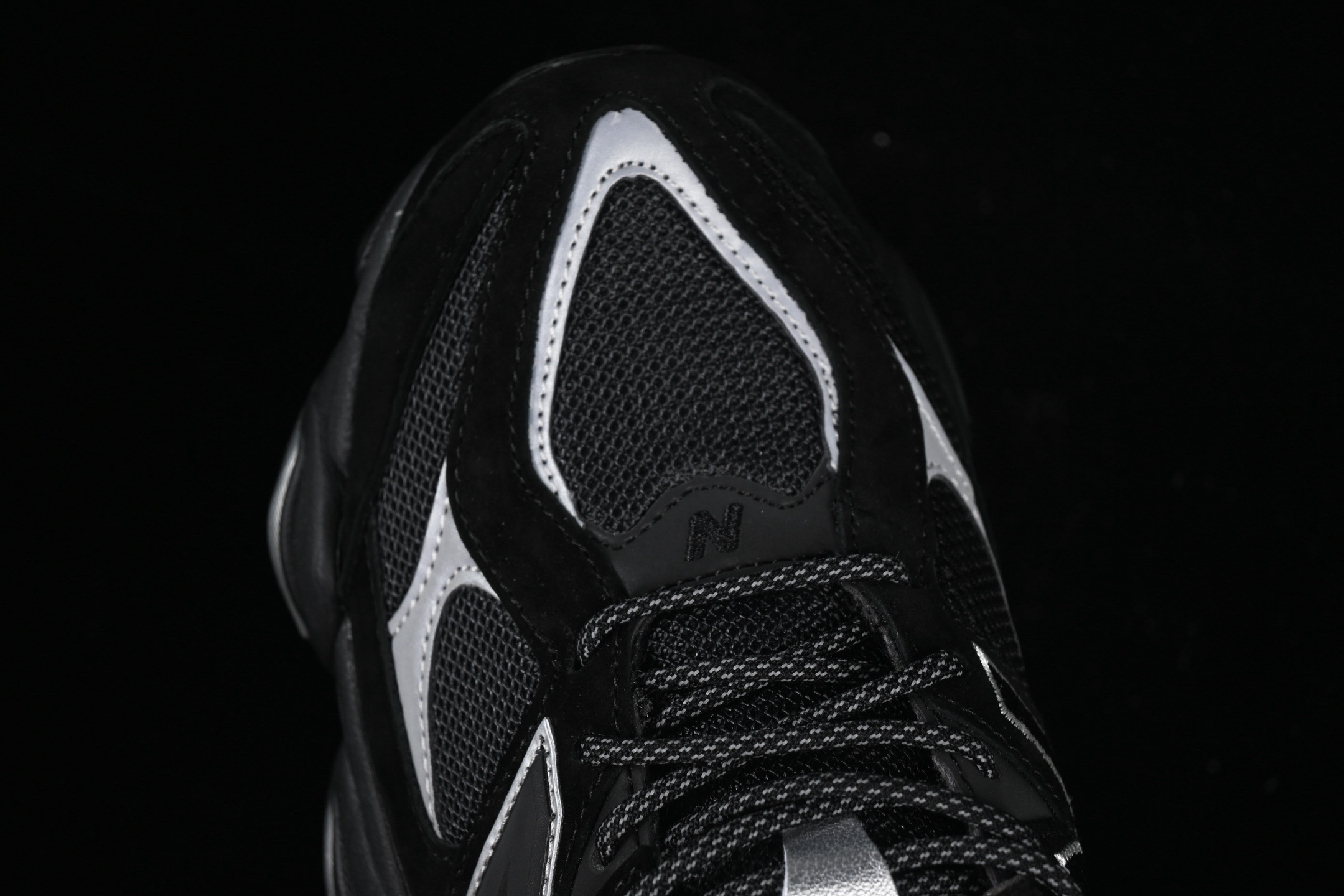 纯原 New Balance NB9060 联名款 复古休闲运动慢跑鞋 U9060FOS
#鞋款灵感