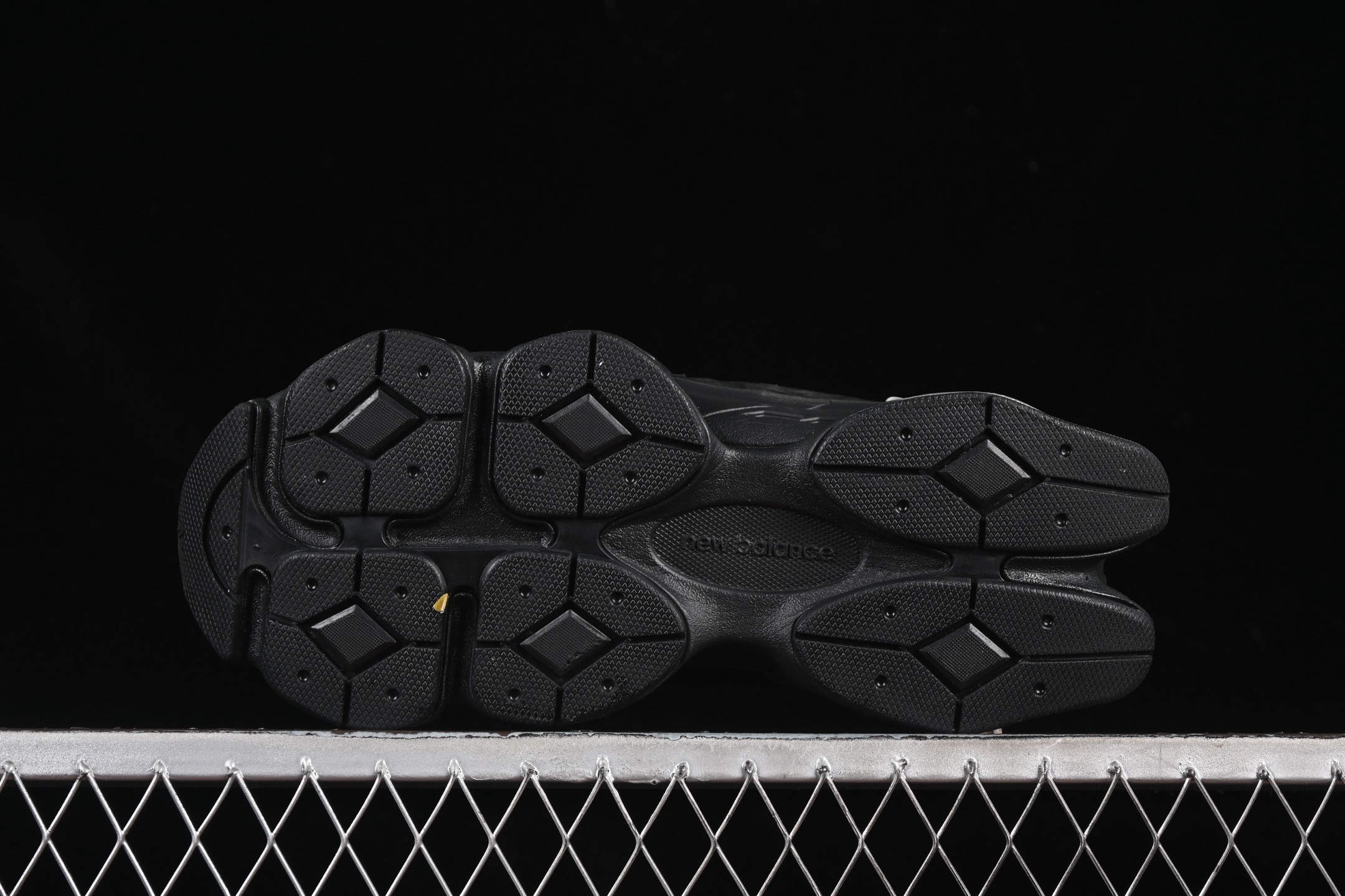 纯原 New Balance NB9060 联名款 复古休闲运动慢跑鞋 U9060FOS
#鞋款灵感