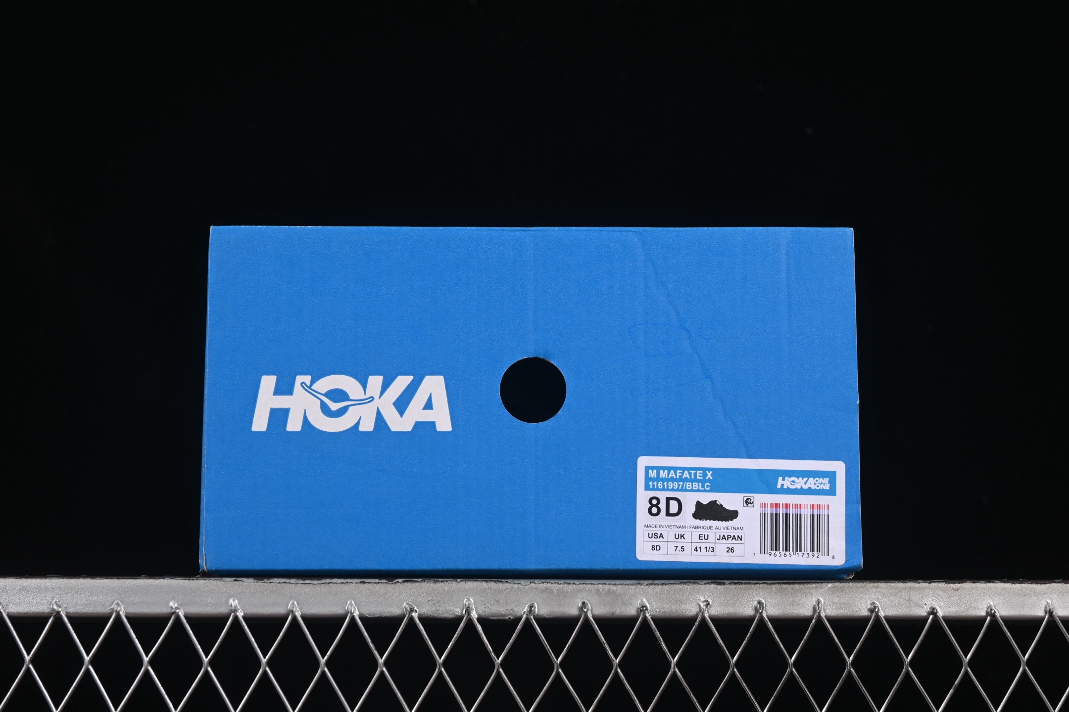 💰240纯原
Hoka Mafate Speed X 马法特厚底轻量山地跑步鞋 1161997 BBLC
#超轻量中底全部用料过3C认证! 滚动平衡科技减少33%能量消耗 !外底韧弹感十足的EVA泡绵,结合Vibram橡胶大底,性能稳定输出,无论是平时穿着还是在潮湿的梅雨季节跑步,都是非常优秀的搭配。
尺码:36 36.5 37 38 38.5 39 40 40.5 41 42 42.5 43 44 45 G.D4