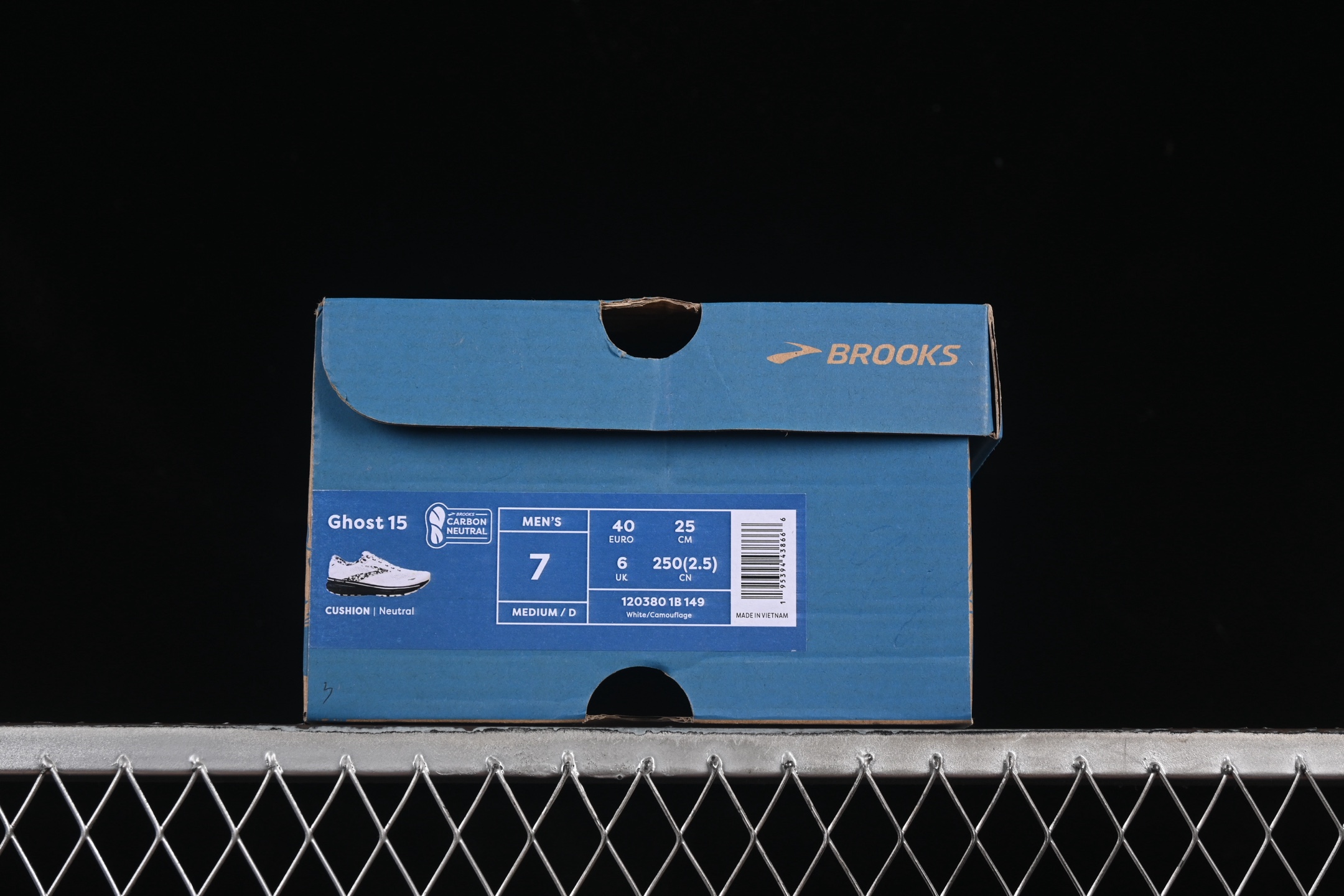 💰240纯原
Brooks Ghost 15 布鲁克斯 幽灵15系列低帮透气缓震支撑休闲运动慢跑鞋 1203801B149
#采用改进工程空气网眼组合热熔工艺 鞋面材质搭载DNA LOFT V2密度泡棉缓震系统 中底外置防滑耐磨橡胶底片 回归个性化跑姿
尺码:36 36.5 37.5 38 38.5 39 40 40.5 41 42 42.5 43 44 44.5 45 46 9.D4