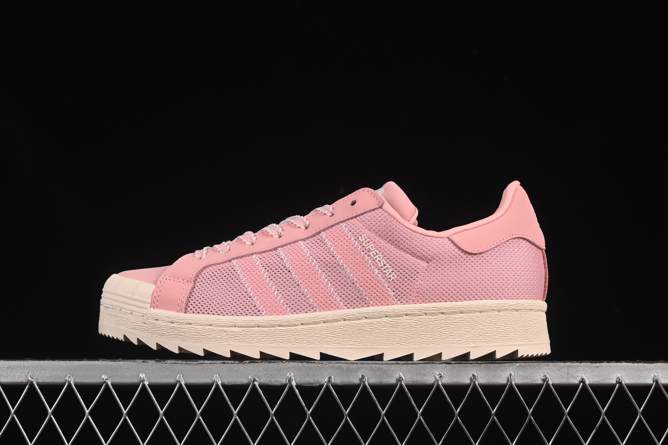  纯原 Clot x Adidas Superstar JS0892 陈冠希联名 贝壳头锯齿休闲板鞋
