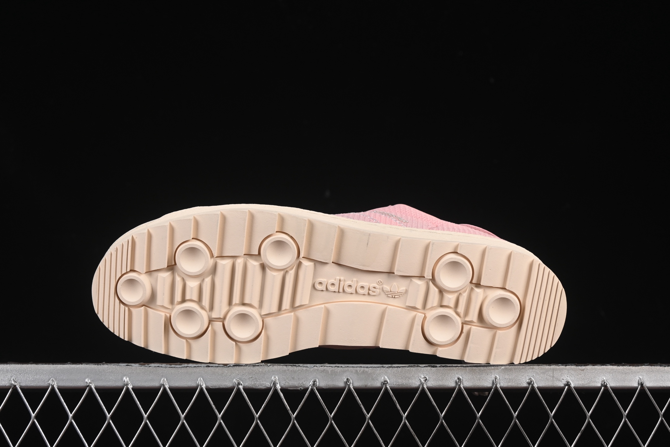  纯原 Clot x Adidas Superstar JS0892 陈冠希联名 贝壳头锯齿休闲板鞋

