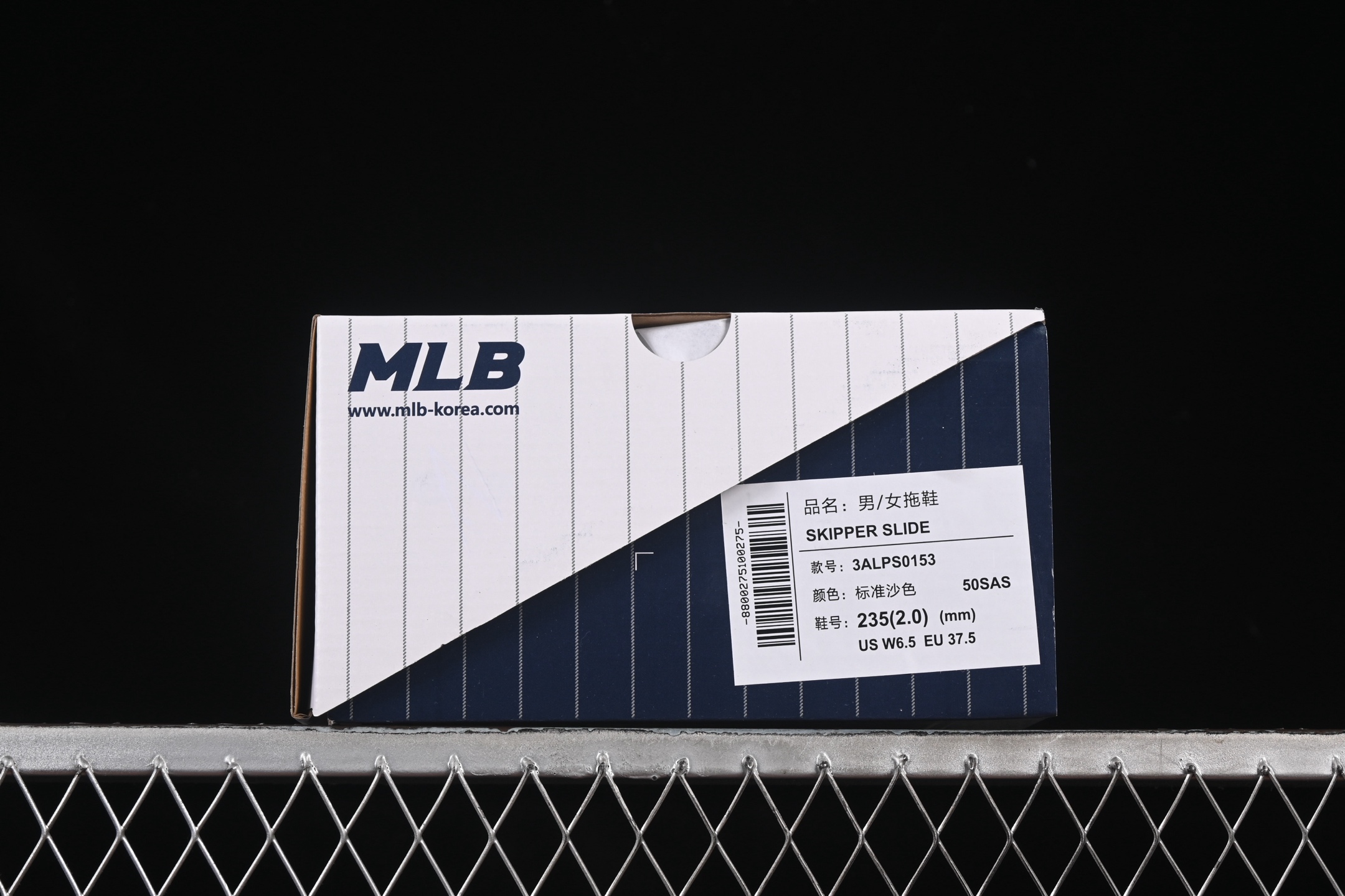 💰160纯原
NY MLB Skipper Slide 纽约洋基队 夏季休闲拖鞋 3ALPS015350SAS
尺码：35 36 36.5 37.5 38 38.5 39 40 40.5 41 42 42.5 43 44 N.C3