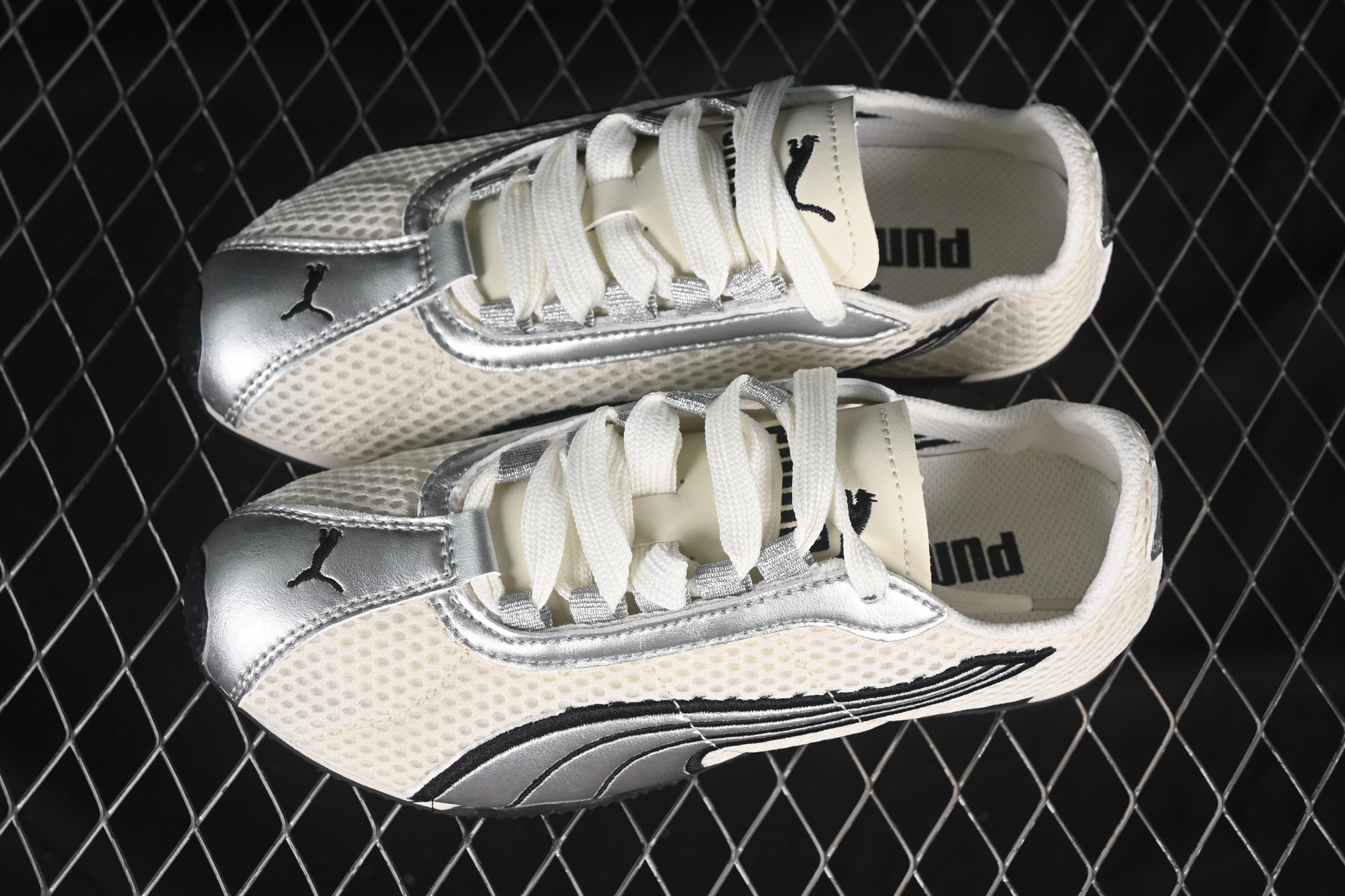 💰190纯原
Puma H-Street OG 彪马低帮生活休闲鞋 403692-05
尺码：36 37 37.5 38 38.5 39 40 40.5 41 42 42.5 43 44 45 N.C3