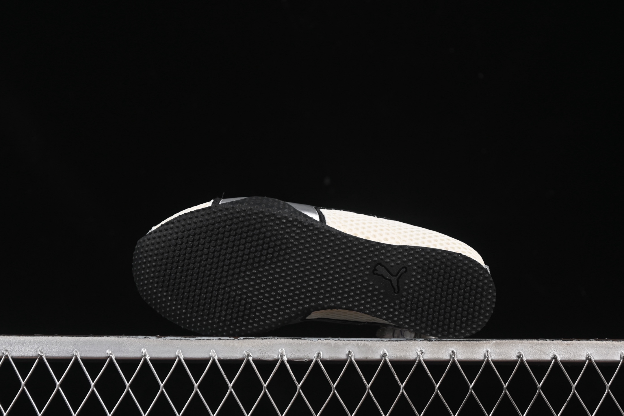 💰190纯原
Puma H-Street OG 彪马低帮生活休闲鞋 403692-05
尺码：36 37 37.5 38 38.5 39 40 40.5 41 42 42.5 43 44 45 N.C3