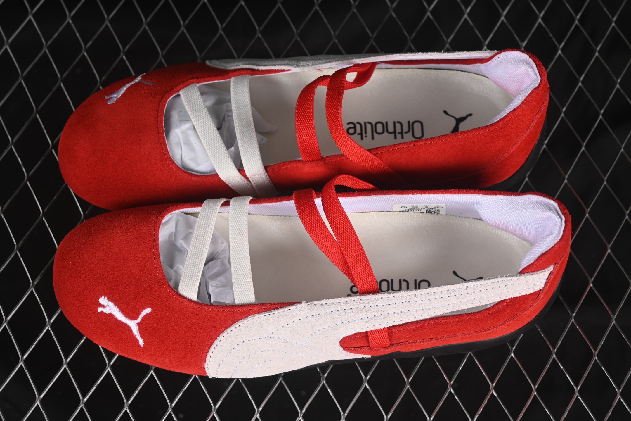 💰220纯原
Puma Speedcat Ballet LTH 彪马低帮生活休闲芭蕾舞鞋 401287-07
尺码：36 37 37.5 38 38.5 39 40 HCC3