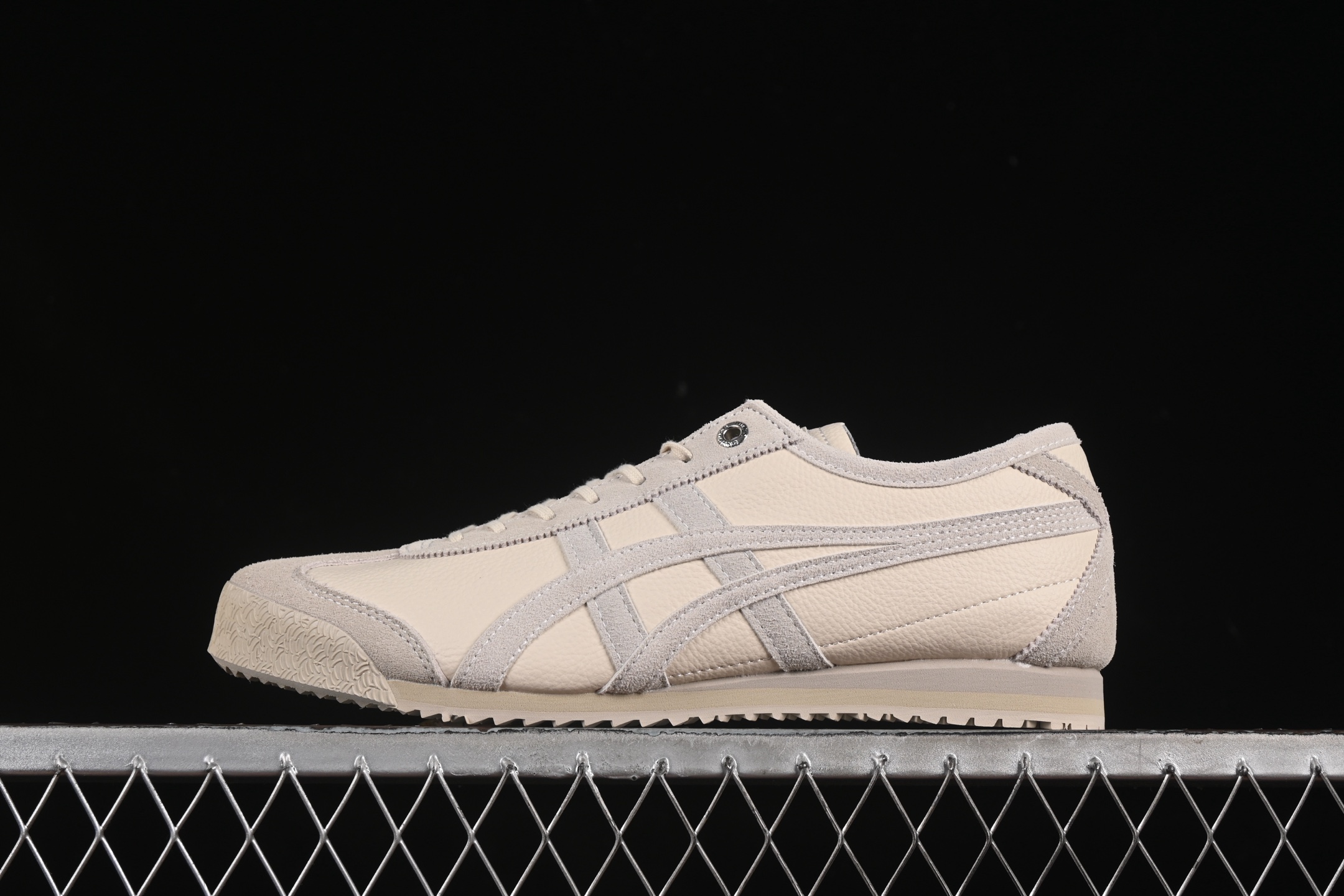  OnitsukaTiger/鬼塚虎 Mexico 66 SD 低邦休闲跑步鞋 1183C015-101