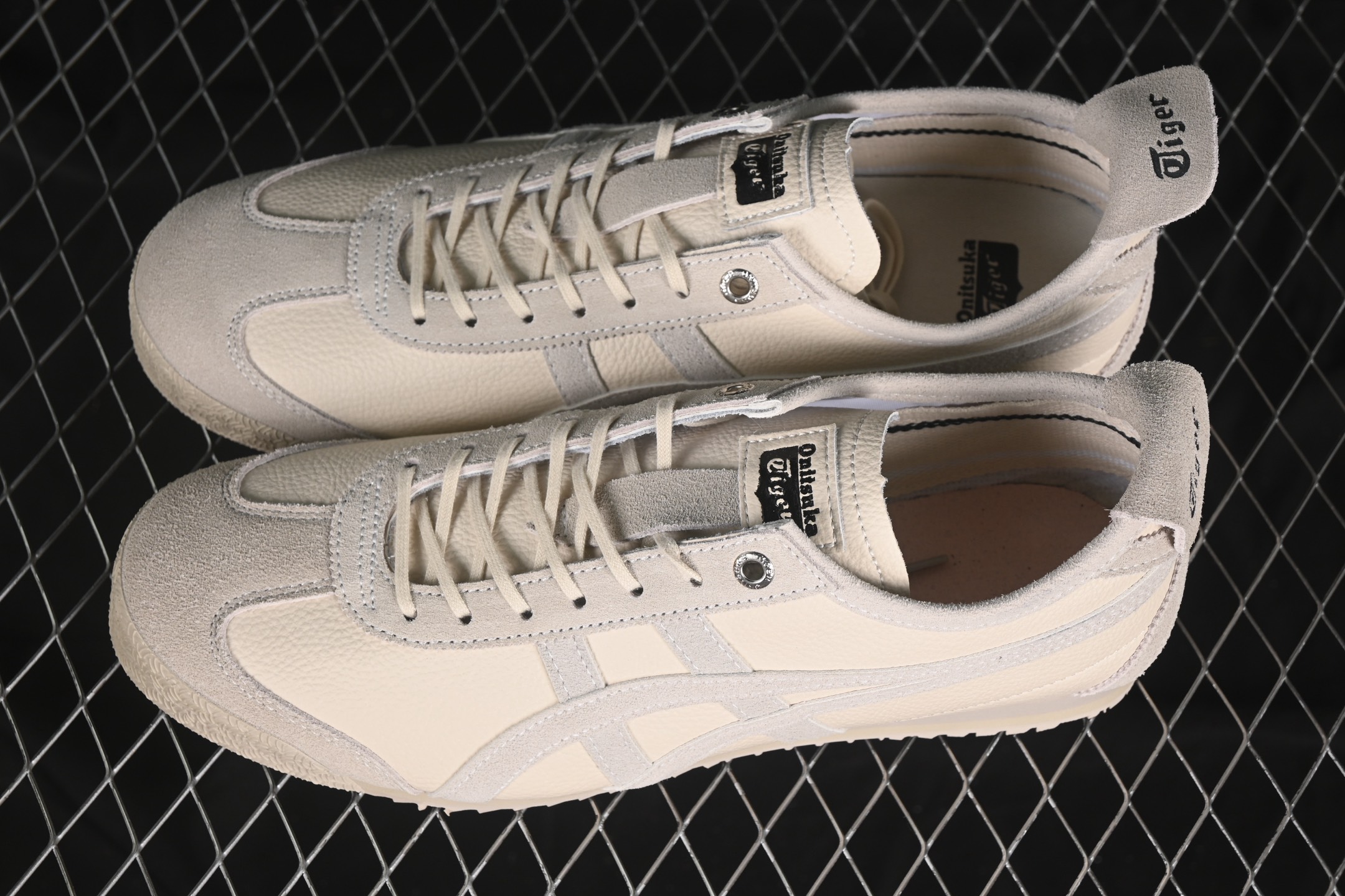  OnitsukaTiger/鬼塚虎 Mexico 66 SD 低邦休闲跑步鞋 1183C015-101