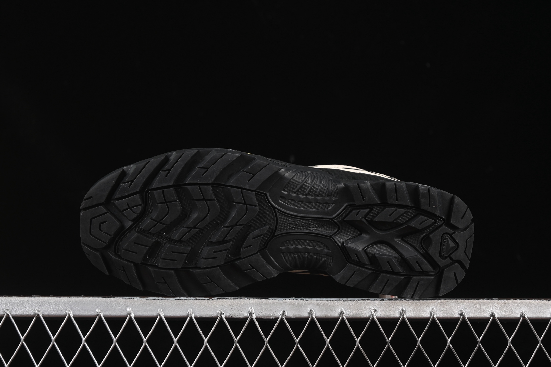 💰260纯原
Salomon XT-Quest "GTX" 萨洛蒙 探索者系列户外越野跑鞋 477810-23
尺码：36 36.5 37 38 38.5 39 40 40.5 41 42 42.5 43 44 44.5 45 99C3