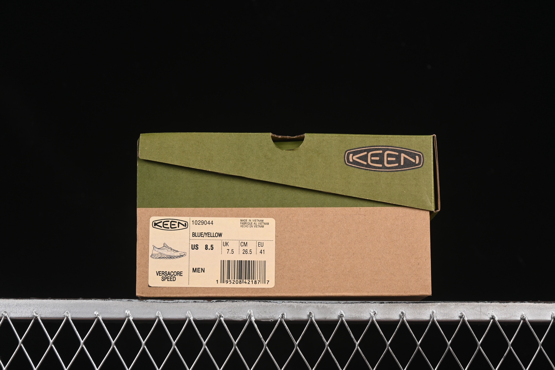 💰240纯原
Keen Versacore Speed 科恩徒步越野户外透气登山休闲板鞋 1029044
尺码：39 40 40.5 41 42 42.5 43 44 44.5 45 C.D4
