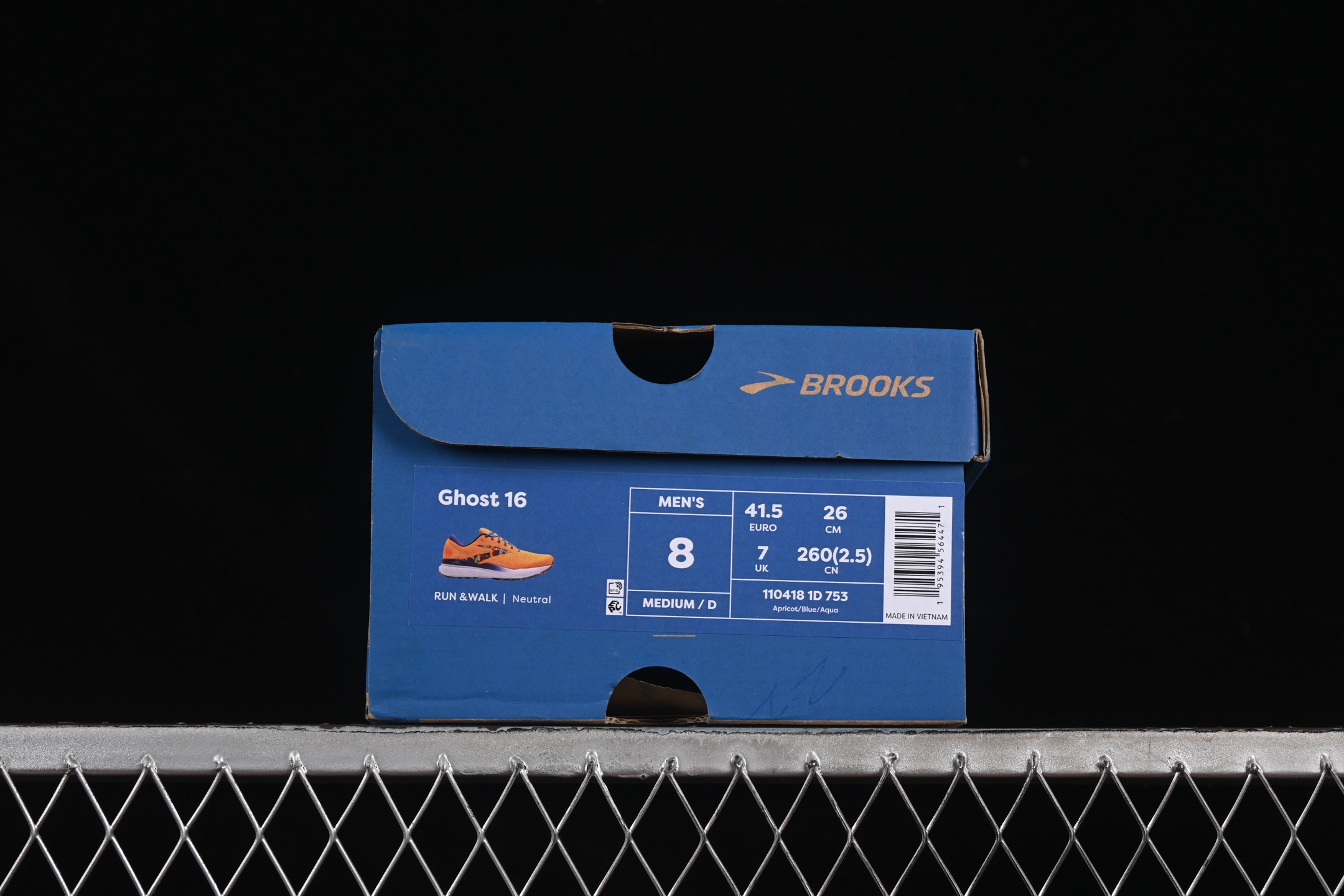 💰240纯原
Brooks Ghost 16 布鲁克斯 16代低帮透气缓震支撑休闲运动慢跑鞋 1104181D753
#采用改进工程空气网眼组合热熔工艺 鞋面材质搭载DNA LOFT V2密度泡棉缓震系统 中底外置防滑耐磨橡胶底片 回归个性化跑姿
尺码:40 40.5 41 42 42.5 43 44 44.5 45 D.D4