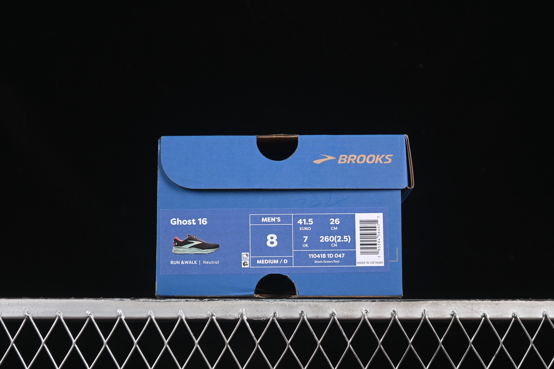 💰240纯原
Brooks Ghost 16 布鲁克斯 16代低帮透气缓震支撑休闲运动慢跑鞋 1104181D047
#采用改进工程空气网眼组合热熔工艺 鞋面材质搭载DNA LOFT V2密度泡棉缓震系统 中底外置防滑耐磨橡胶底片 回归个性化跑姿
尺码:40 40.5 41 42 42.5 43 44 44.5 45 D.D4