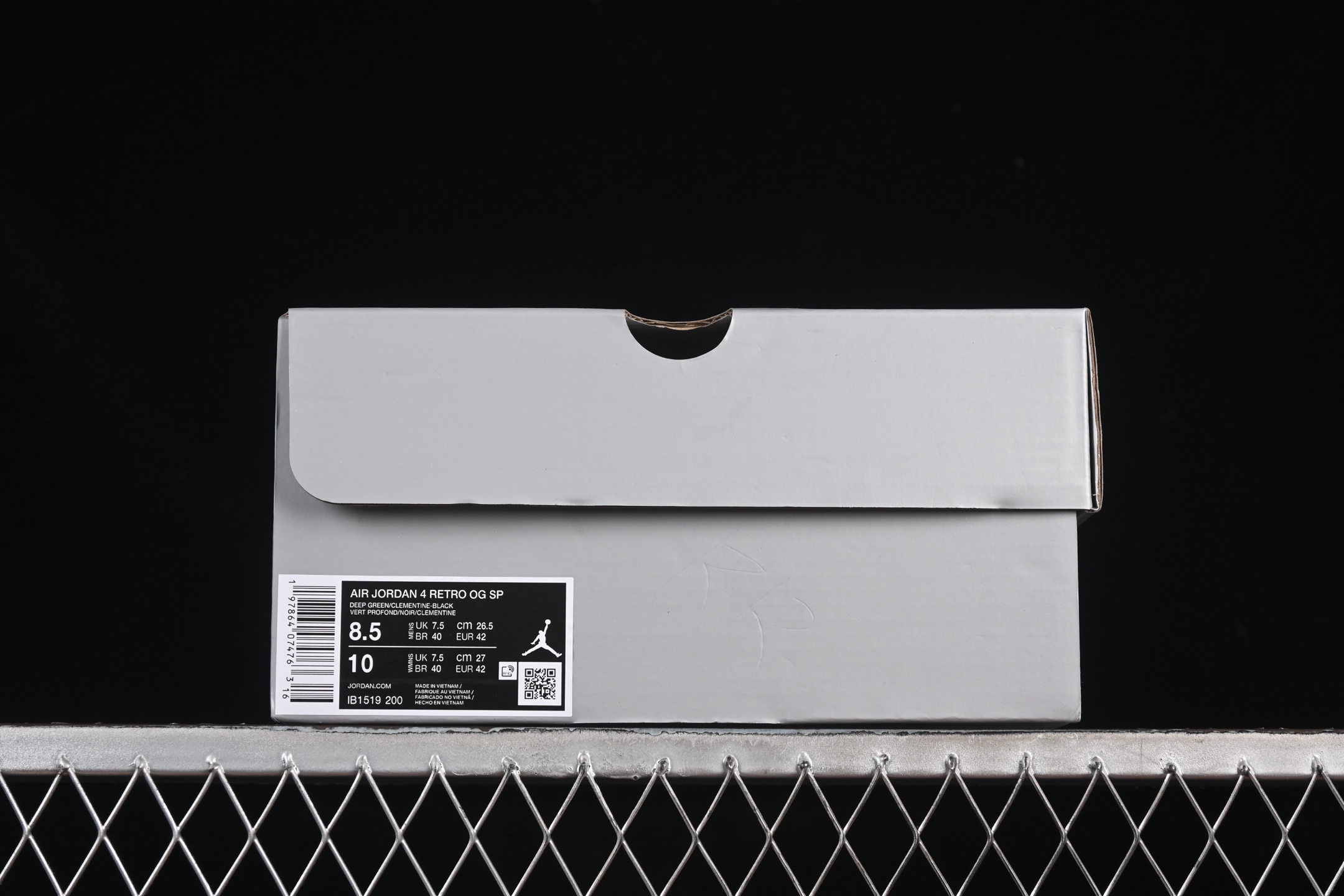 💰600顶级 Undefeated x Air Jordan 4 OG AJ4 乔4橄榄绿麂皮 IB1519-200
#行业天花板产物 全部原鞋开发生产 极致还原 一眼ZP既视感 品质有口皆碑 细节做工肉眼可见
尺码:40 40.5 41 42 42.5 43 44 44.5 45 45.5 46 47.5 48.5 R.J0