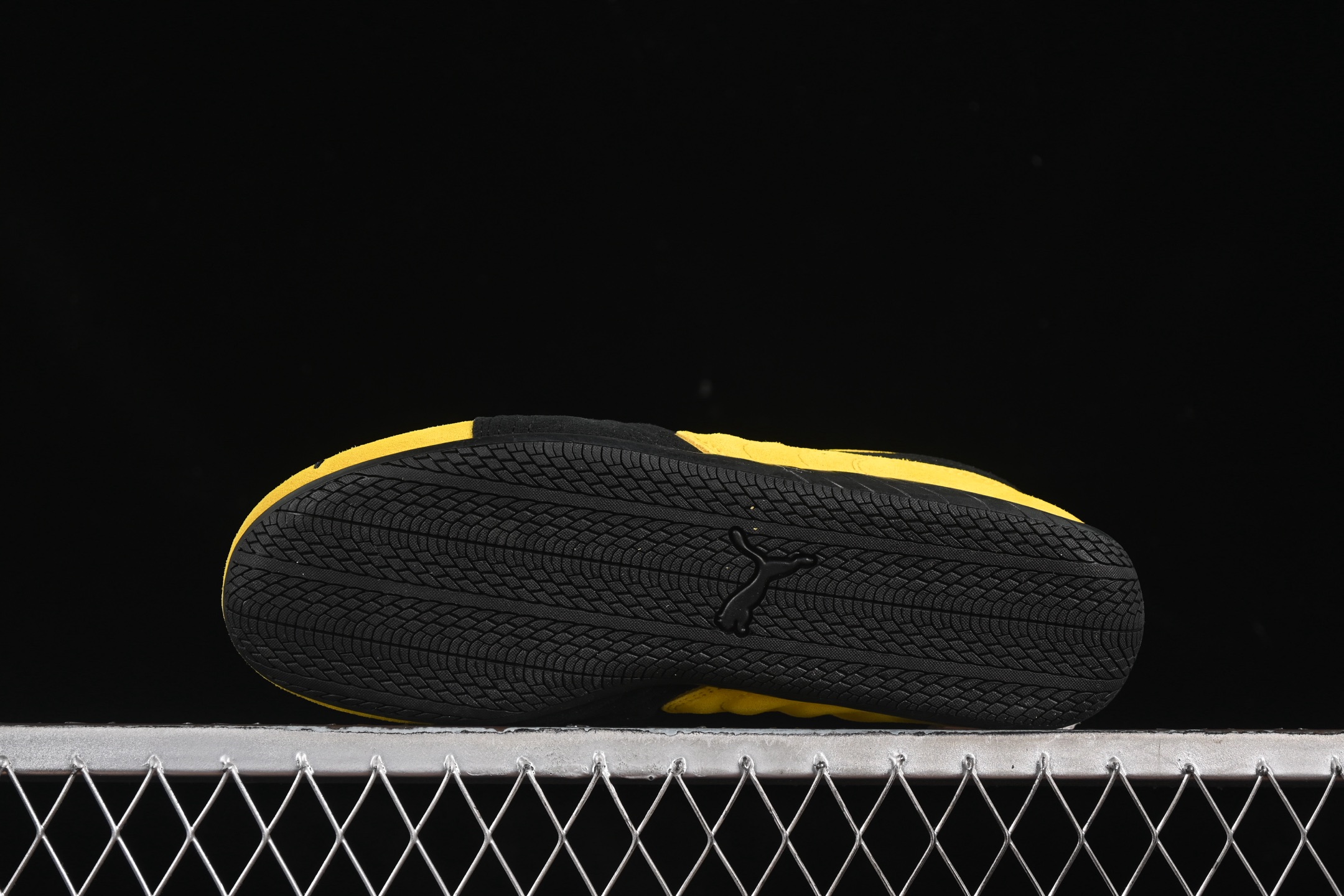 💰240纯原
The Open Product x Puma Speedcat 极速赛车系列彪马低帮生活休闲鞋 398846-19
#原装档案原数据纸版楦型 采用原厂固色翻毛皮鞋面材质 二次成型'猛帮'成型工艺
尺码:35 36 37 37.5 38 38.5 39 40 40.5 41 42 42.5 43 44 44.5 45 3.D4