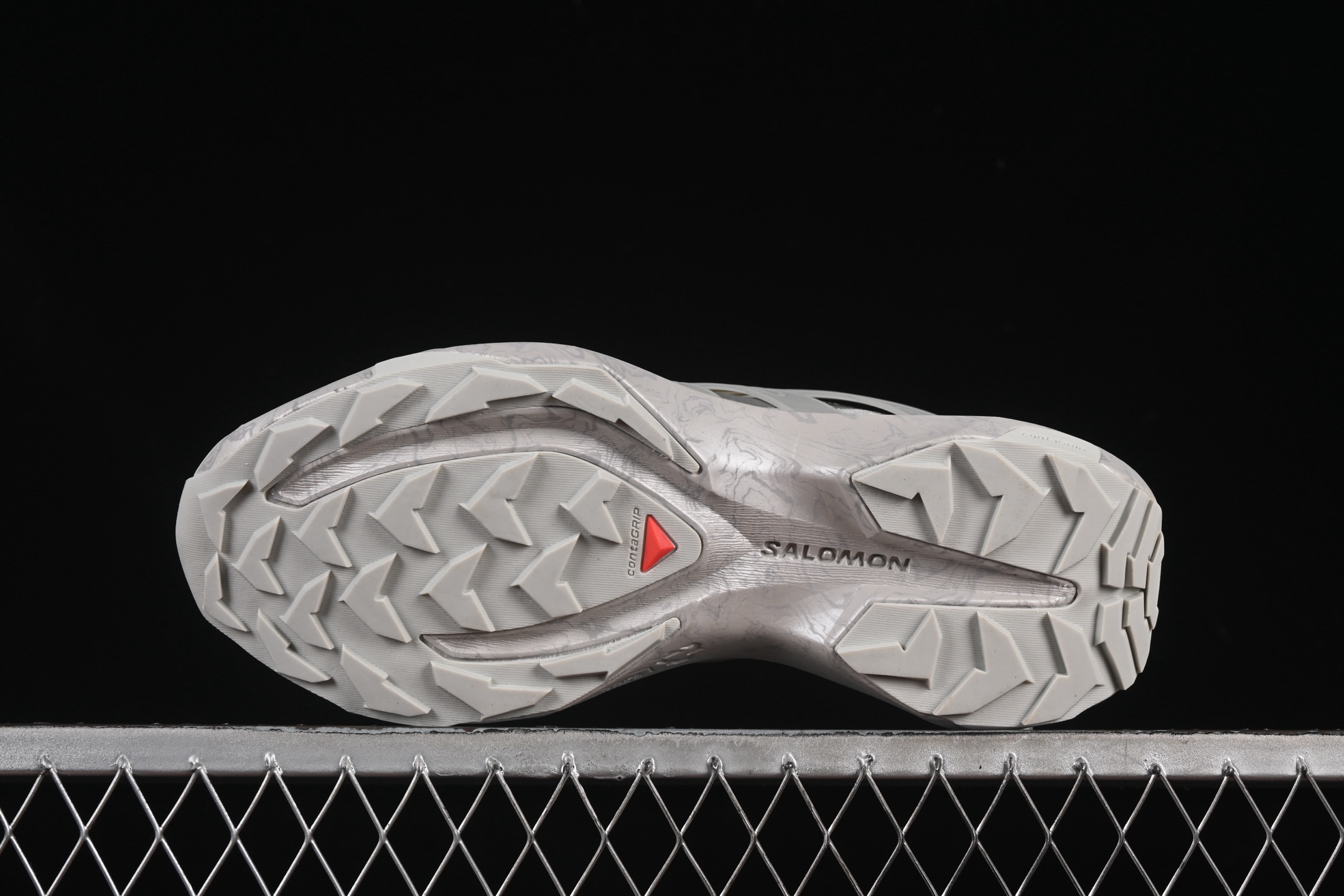 💰300纯原
Salomon XT Pu.re Advanced 萨洛蒙户外越野跑鞋 476047-30
尺码：36 36.5 37 38 38.5 39 40 40.5 41 42 42.5 43 44 44.5 45 46 AJE5