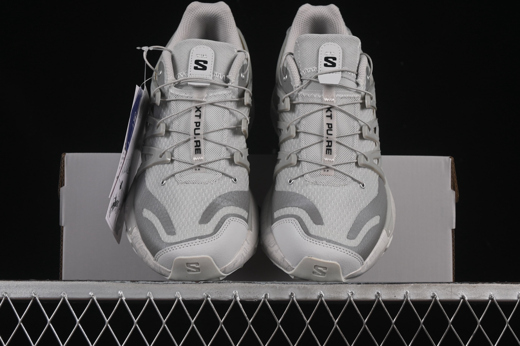 💰300纯原
Salomon XT Pu.re Advanced 萨洛蒙户外越野跑鞋 476047-30
尺码：36 36.5 37 38 38.5 39 40 40.5 41 42 42.5 43 44 44.5 45 46 AJE5