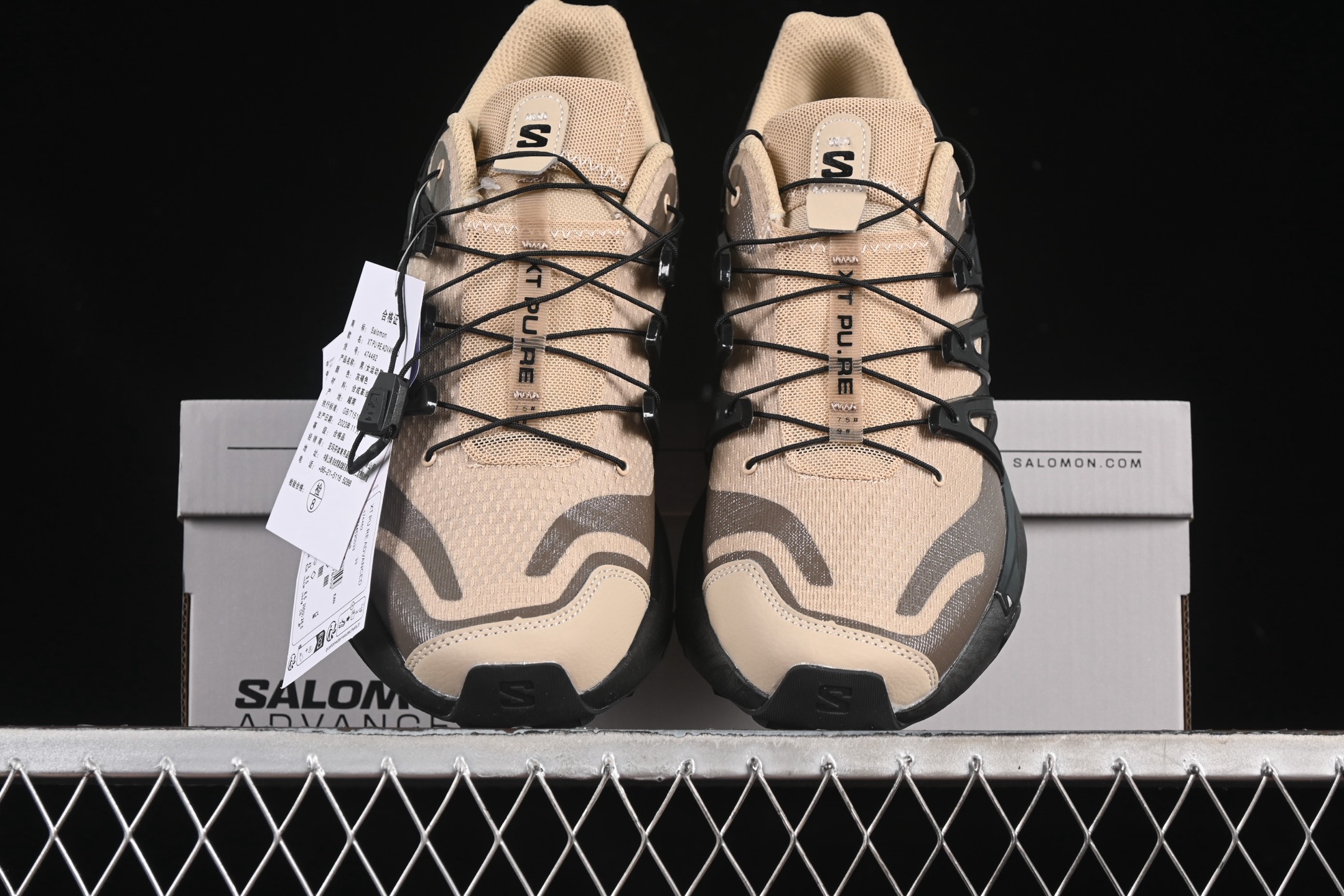 💰300纯原
 Salomon XT Pu.re Advanced 萨洛蒙户外越野跑鞋 474462-33
尺码：36 36.5 37 38 38.5 39 40 40.5 41 42 42.5 43 44 44.5 45 AJE5