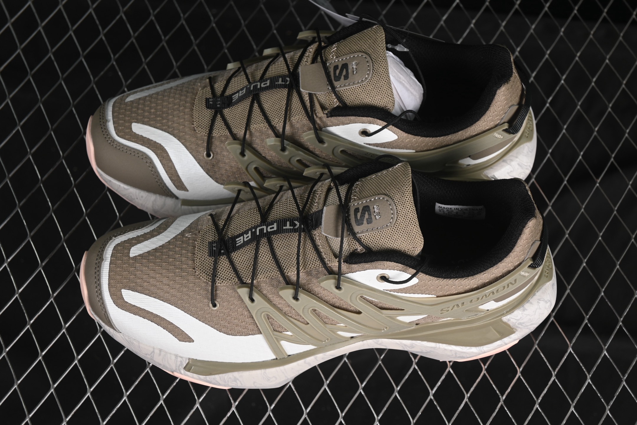 💰300纯原
 Salomon XT Pu.re Advanced 萨洛蒙户外越野跑鞋 478026-23
尺码：36 36.5 37 38 38.5 39 40 40.5 41 42 42.5 43 44 44.5 45 AJE5