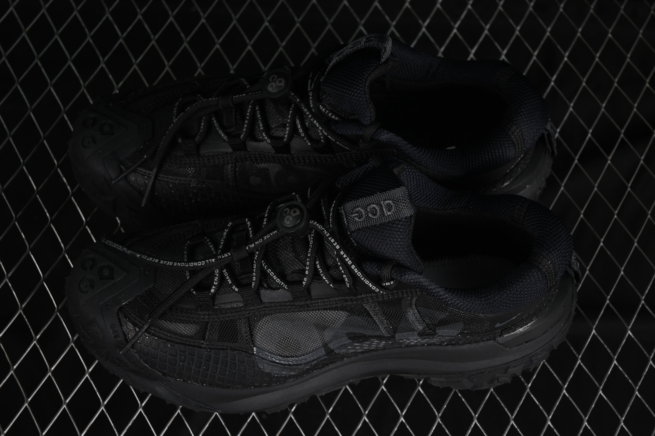  Nike ACG Mountain Fly 2 Low GTX SE 户外登山运动鞋 DV7903-0