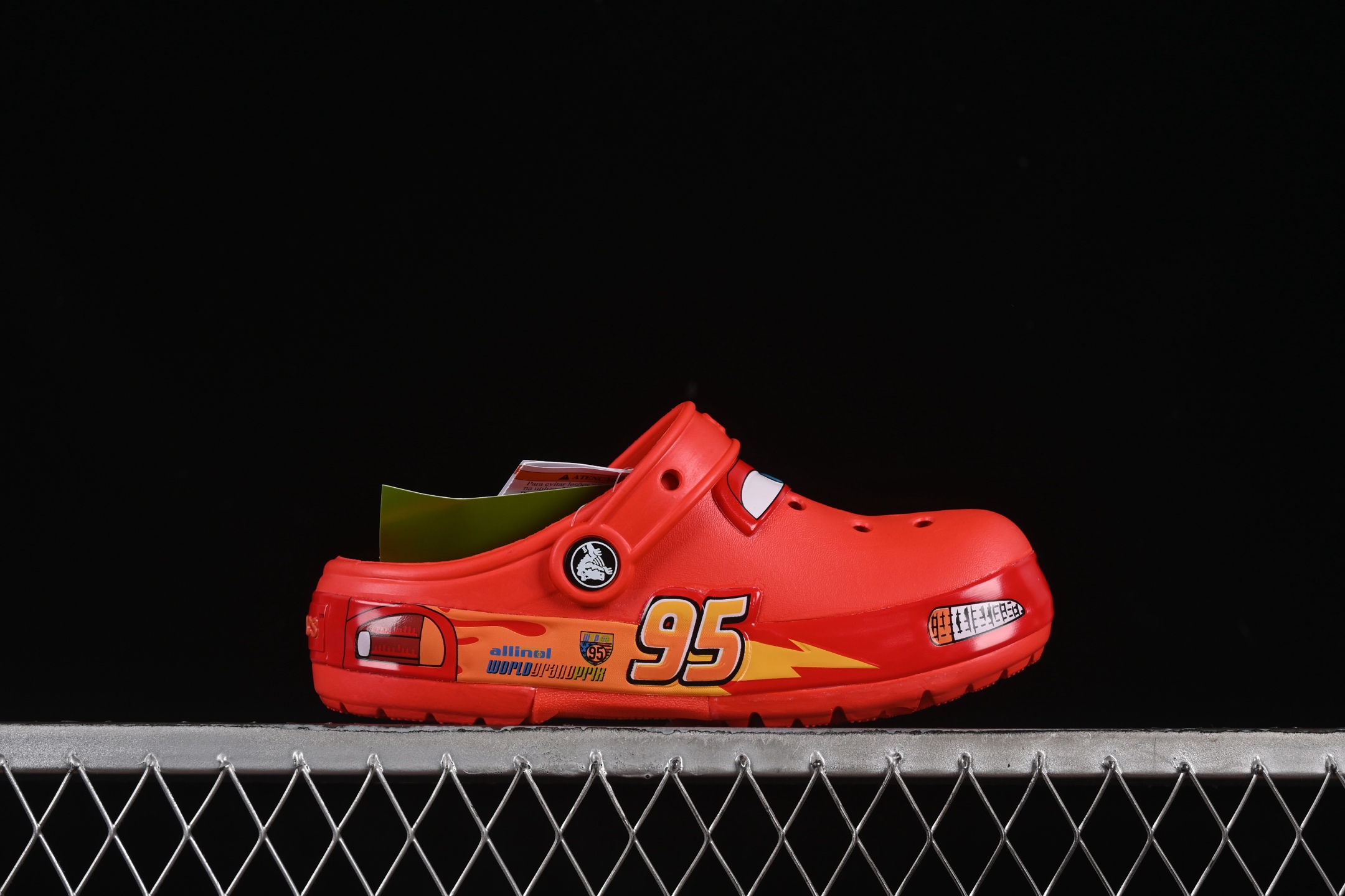 💰160纯原
儿童款带灯 Cars x Crocs Classic Clog 卡骆驰 赛车总动员联名 经典两用沙滩洞洞鞋 凉鞋拖鞋
#如需配件+¥20 #东莞原厂 欧洲订单 无盒软包 同步官方尺码
尺码:C8(25)C9(26) C10(27)C11(28)C12(29)C13(30-31)J1(32)J2(33-34)J3(35-36)B.D4