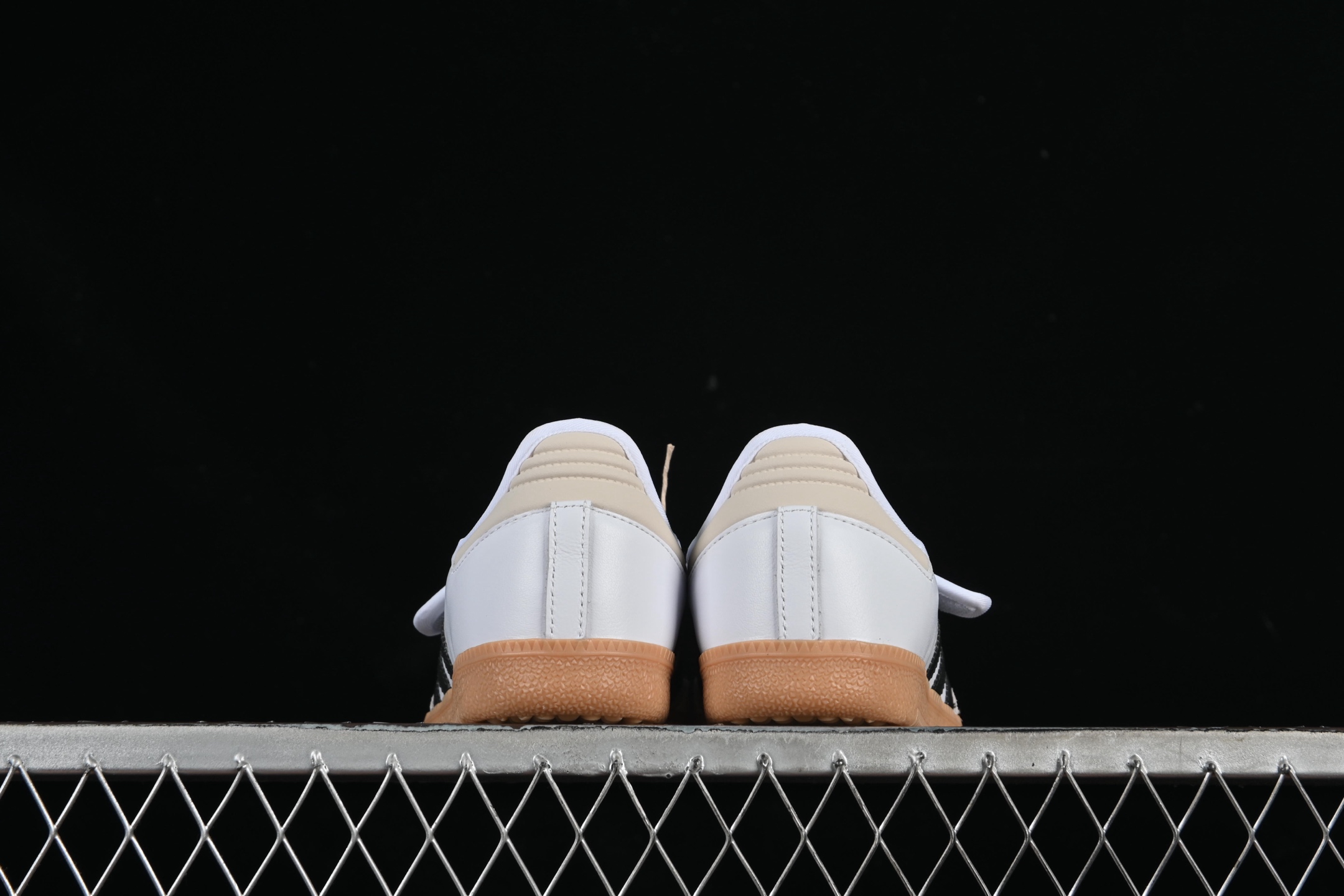 Adidas Samba Jane W JR1402 阿迪三叶草休闲生活鞋尺码：36 36.5 37 3