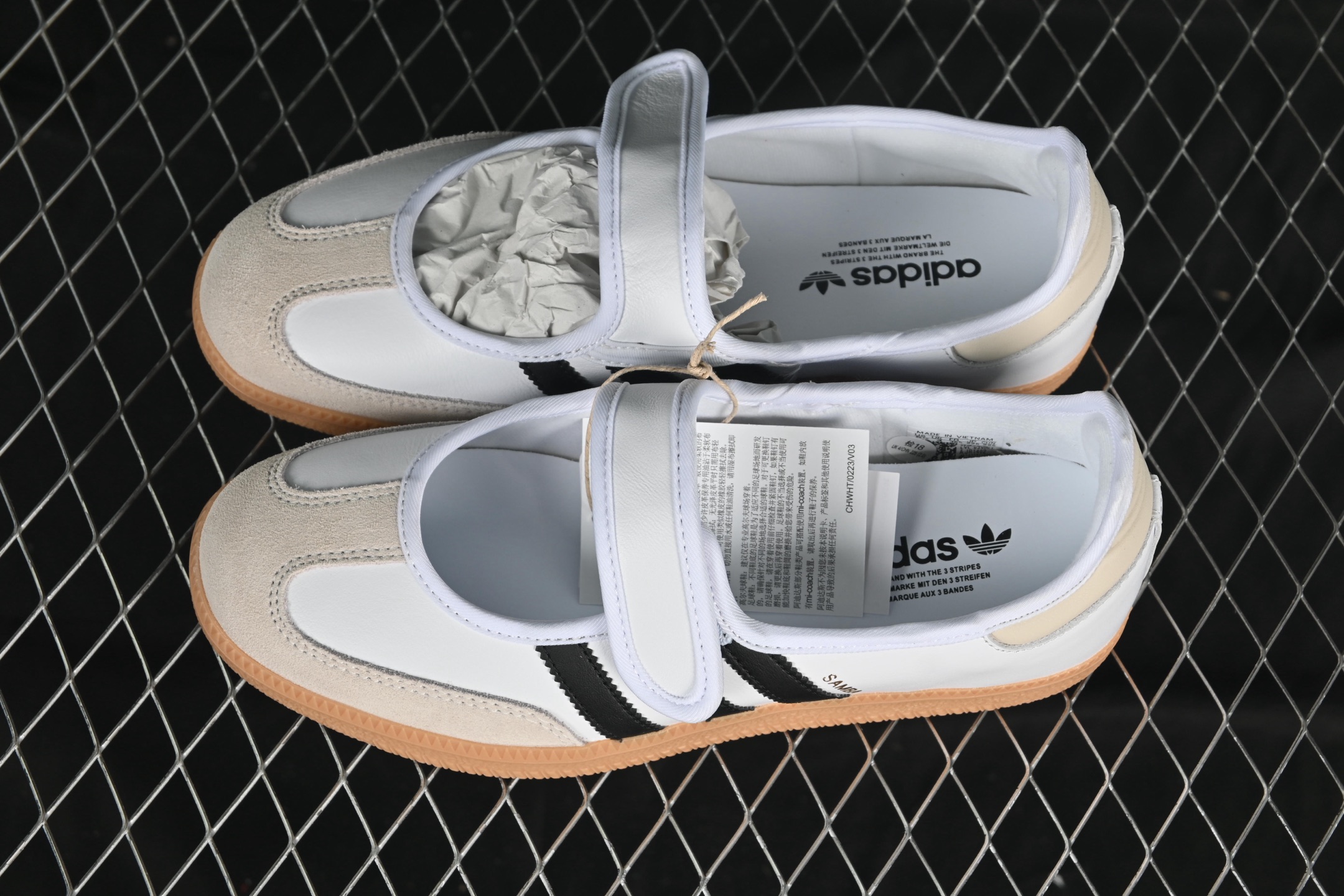 Adidas Samba Jane W JR1402 阿迪三叶草休闲生活鞋尺码：36 36.5 37 3