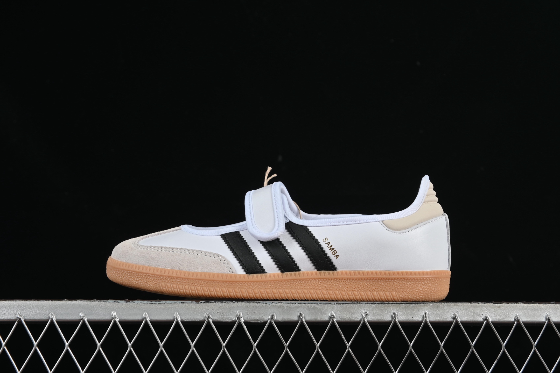 Adidas Samba Jane W JR1402 阿迪三叶草休闲生活鞋尺码：36 36.5 37 3