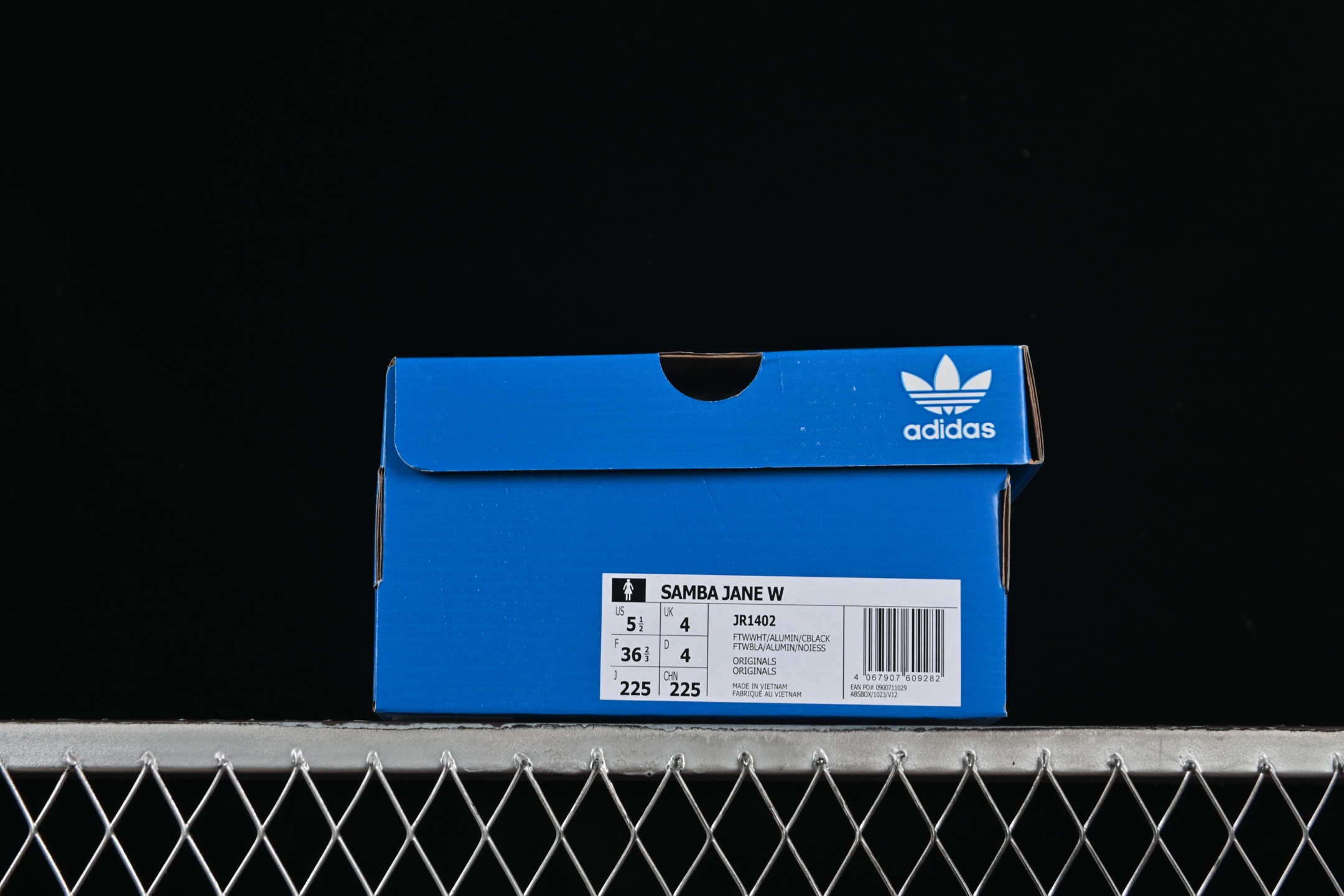 Adidas Samba Jane W JR1402 阿迪三叶草休闲生活鞋尺码：36 36.5 37 3