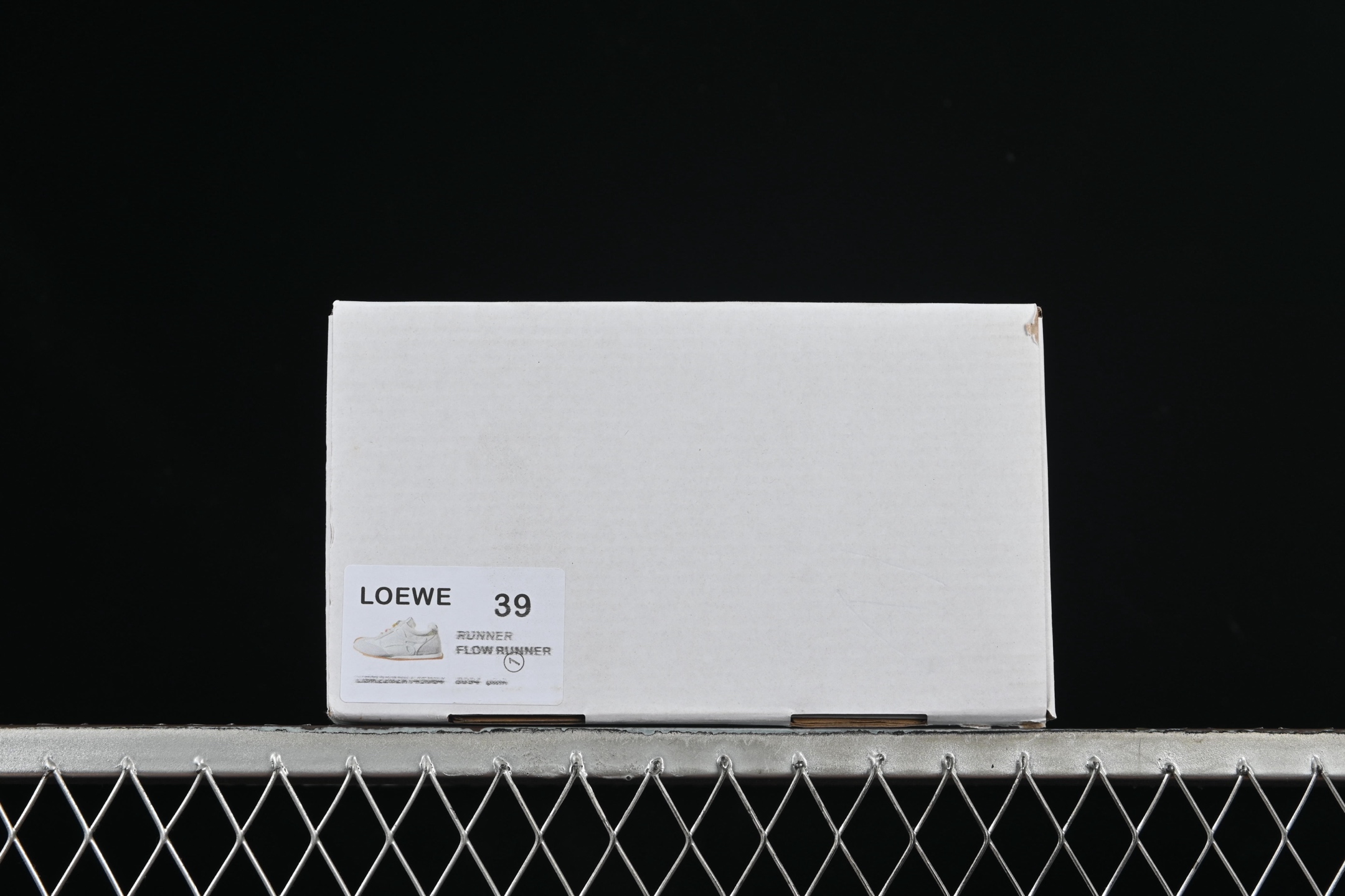 💰240纯原
 Loewe Ballet Runner 2.0 Sneakers 罗意威 芭蕾舞2.0系列阿甘复古风德训薄底百搭休闲运动鞋
尺码：35 36 37 38 39 40 AJD4