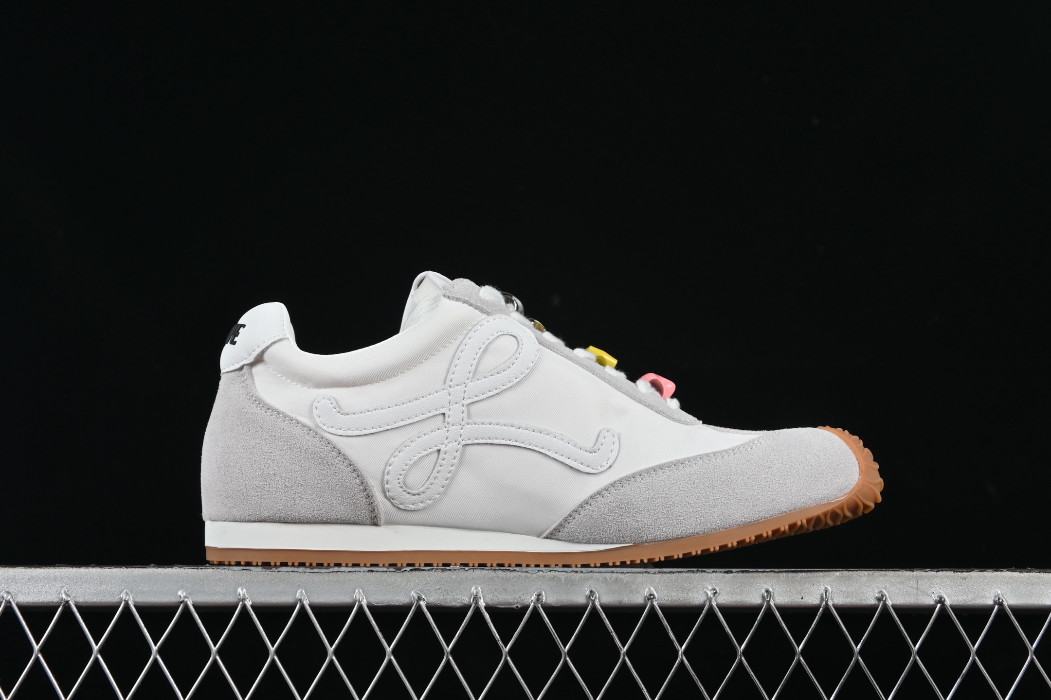 💰240纯原
 Loewe Ballet Runner 2.0 Sneakers 罗意威 芭蕾舞2.0系列阿甘复古风德训薄底百搭休闲运动鞋
尺码：35 36 37 38 39 40 AJD4
