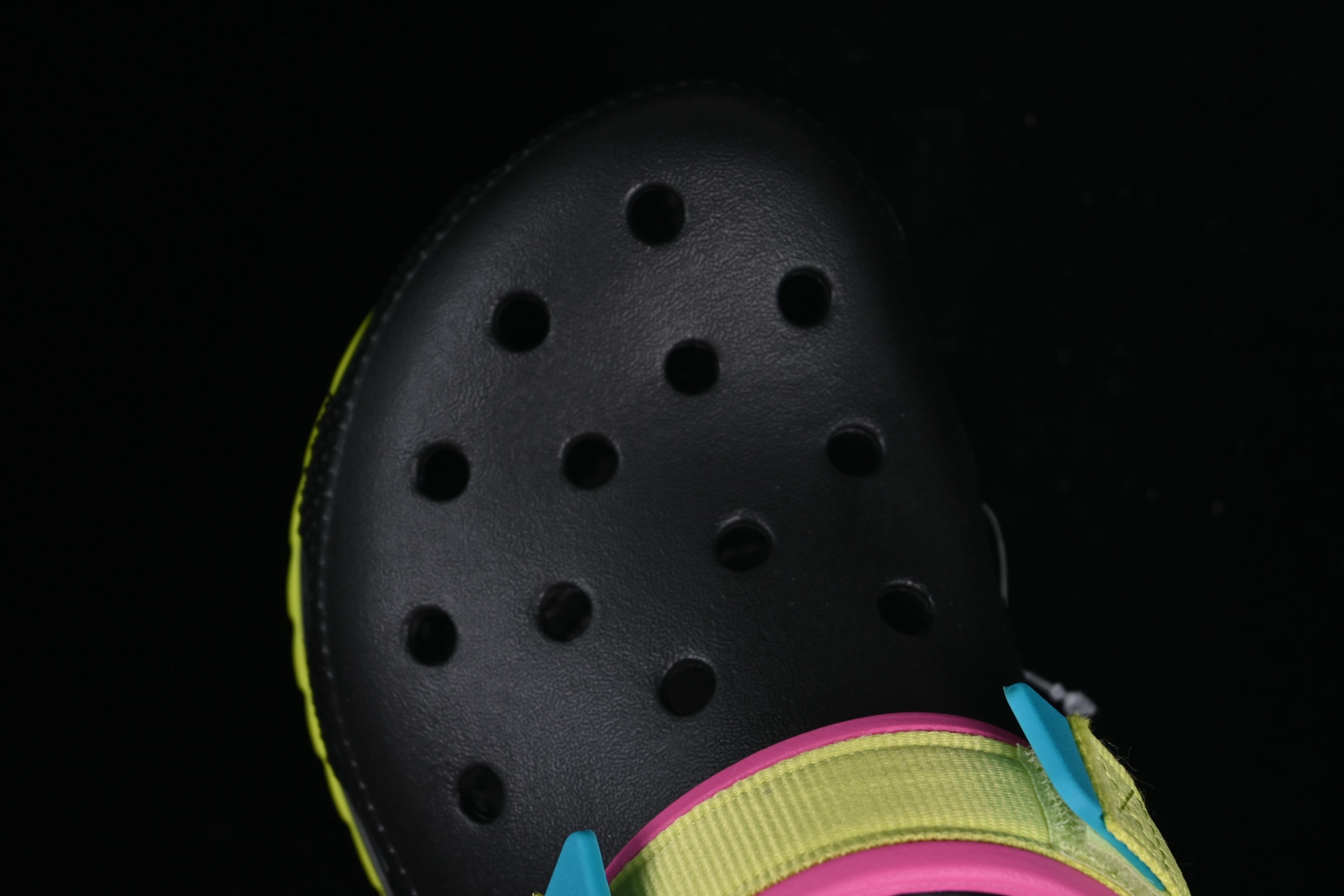 💰180纯原
Crocs Classic Hiker Clog 卡骆驰 酷走系列 经典两用沙滩洞洞鞋 凉鞋拖鞋
#东莞原厂 欧洲订单 无盒软包 同步官方尺码
尺码:M3(34-35)M4(36-37) M5(37-38)M6(38-39)M7(39-40)B.D4