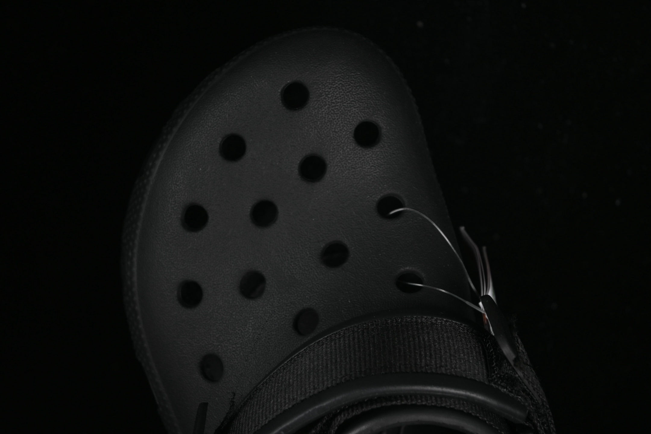 💰180纯原
Crocs Classic Hiker Clog 卡骆驰 酷走系列 经典两用沙滩洞洞鞋 凉鞋拖鞋
#东莞原厂 欧洲订单 无盒软包 同步官方尺码
尺码:M3(34-35)M4(36-37) M5(37-38)M6(38-39)M7(39-40)B.D4