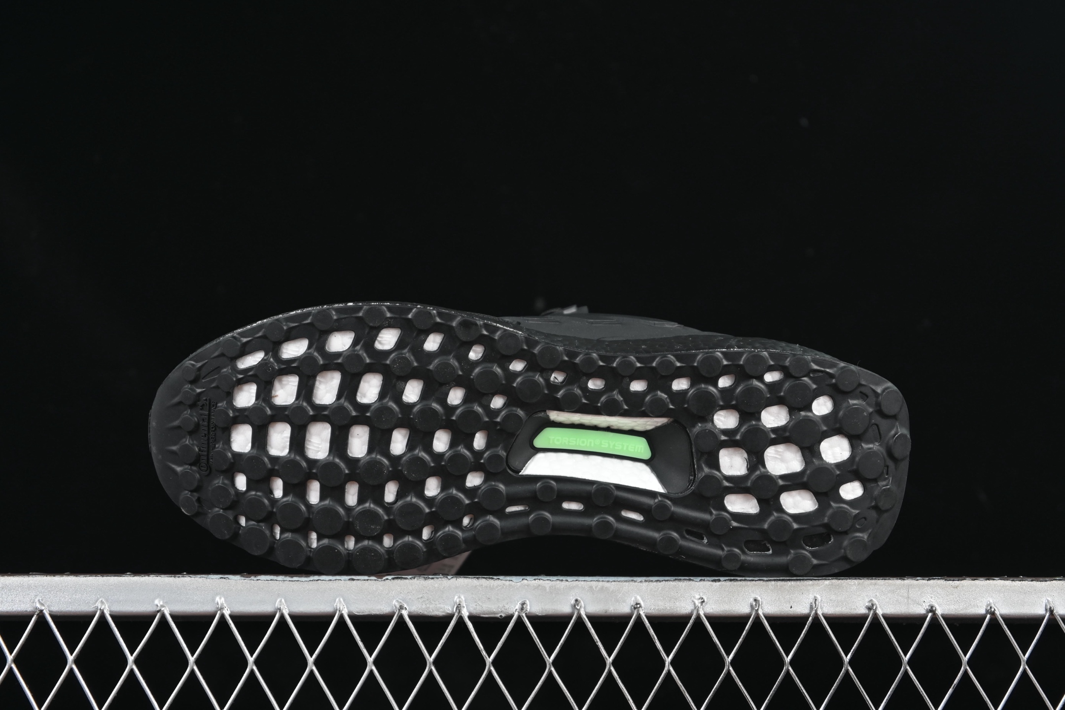  Adidas Ultra Boost 1.0 HQ4199 初代爆米花休闲运动套脚慢跑鞋
尺码：36