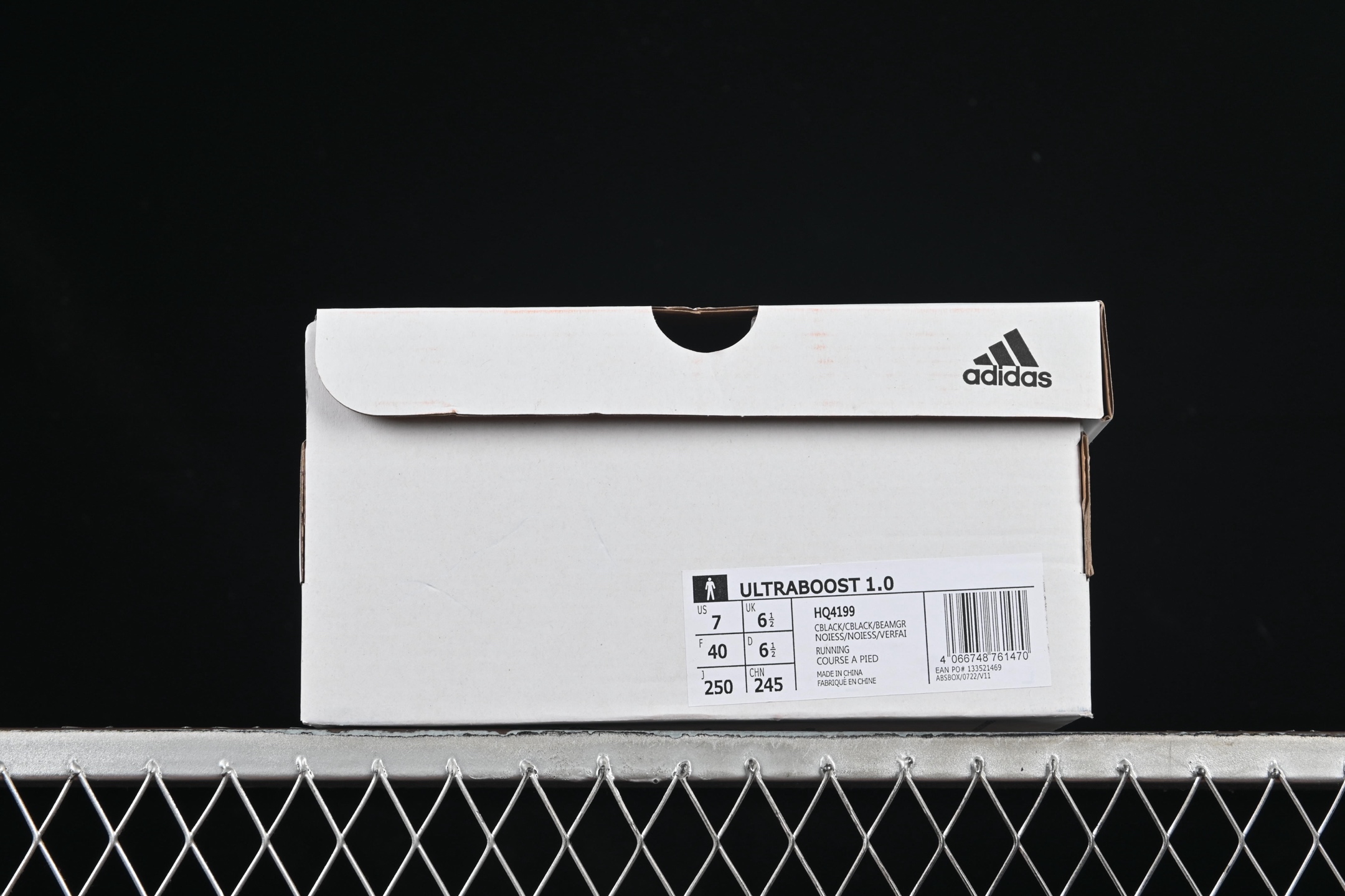  Adidas Ultra Boost 1.0 HQ4199 初代爆米花休闲运动套脚慢跑鞋
尺码：36