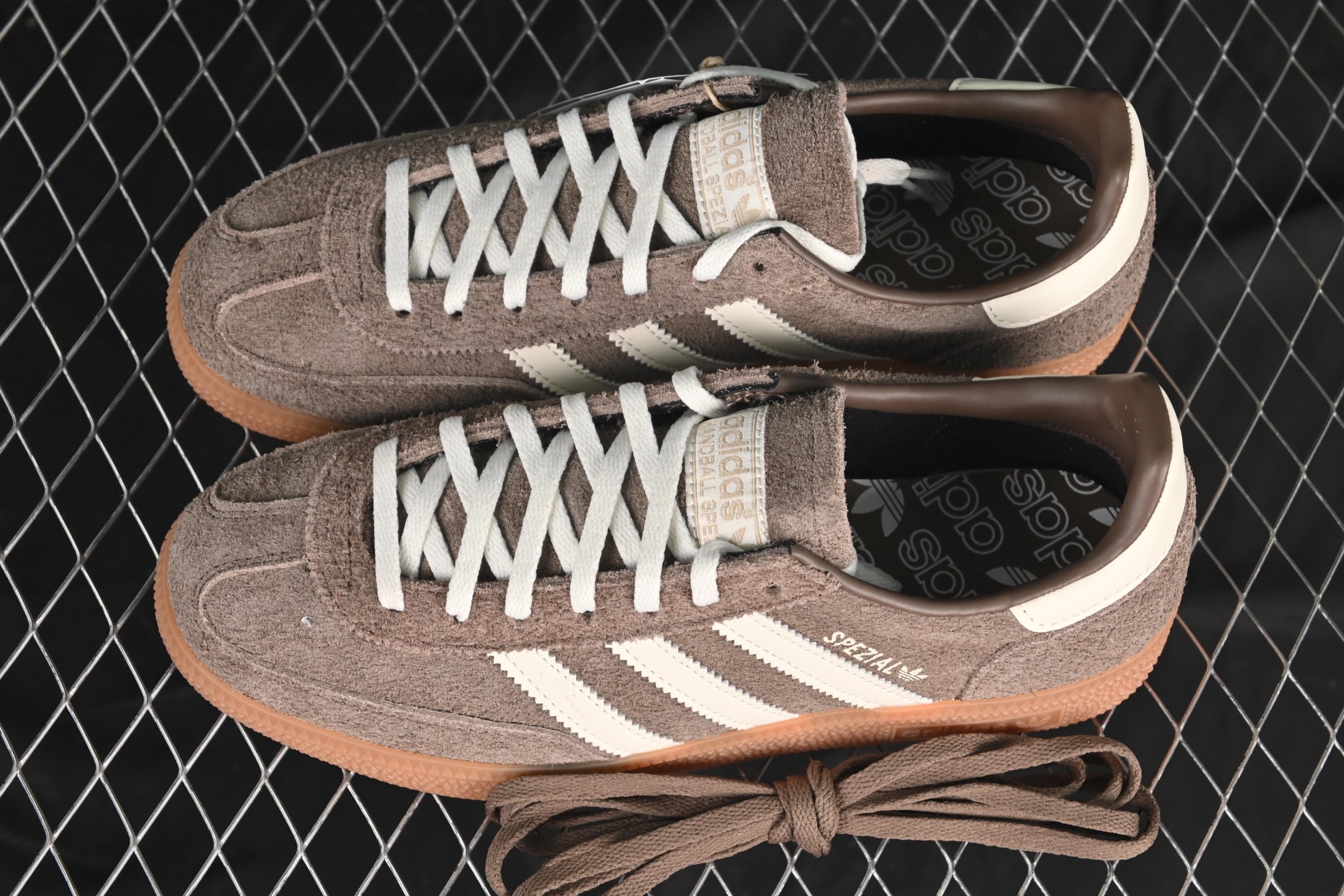 X版 Adidas Handball Spezial IF6490 阿迪达斯经典复古休闲板鞋#全鞋采用反