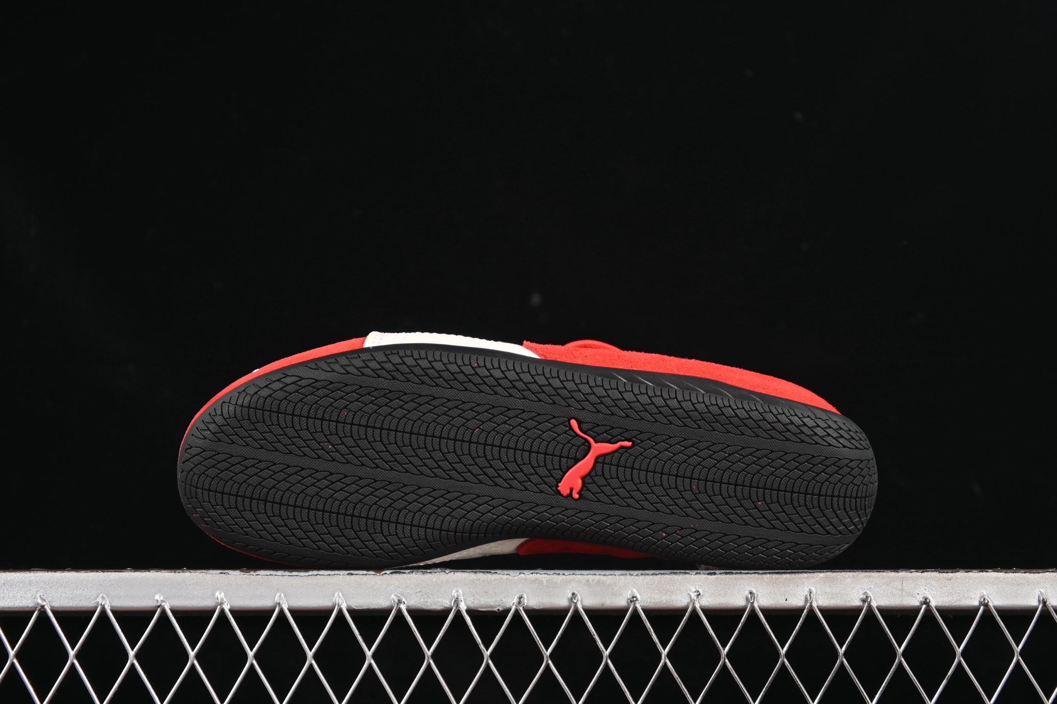 💰240纯原
The Open Product x Puma Speedcat 极速赛车系列彪马低帮生活休闲鞋 406329-02
#原装档案原数据纸版楦型 采用原厂固色翻毛皮鞋面材质 二次成型'猛帮'成型工艺
尺码:35 36 37 37.5 38 38.5 39 40 40.5 41 42 42.5 43 44 44.5 45 C.D4