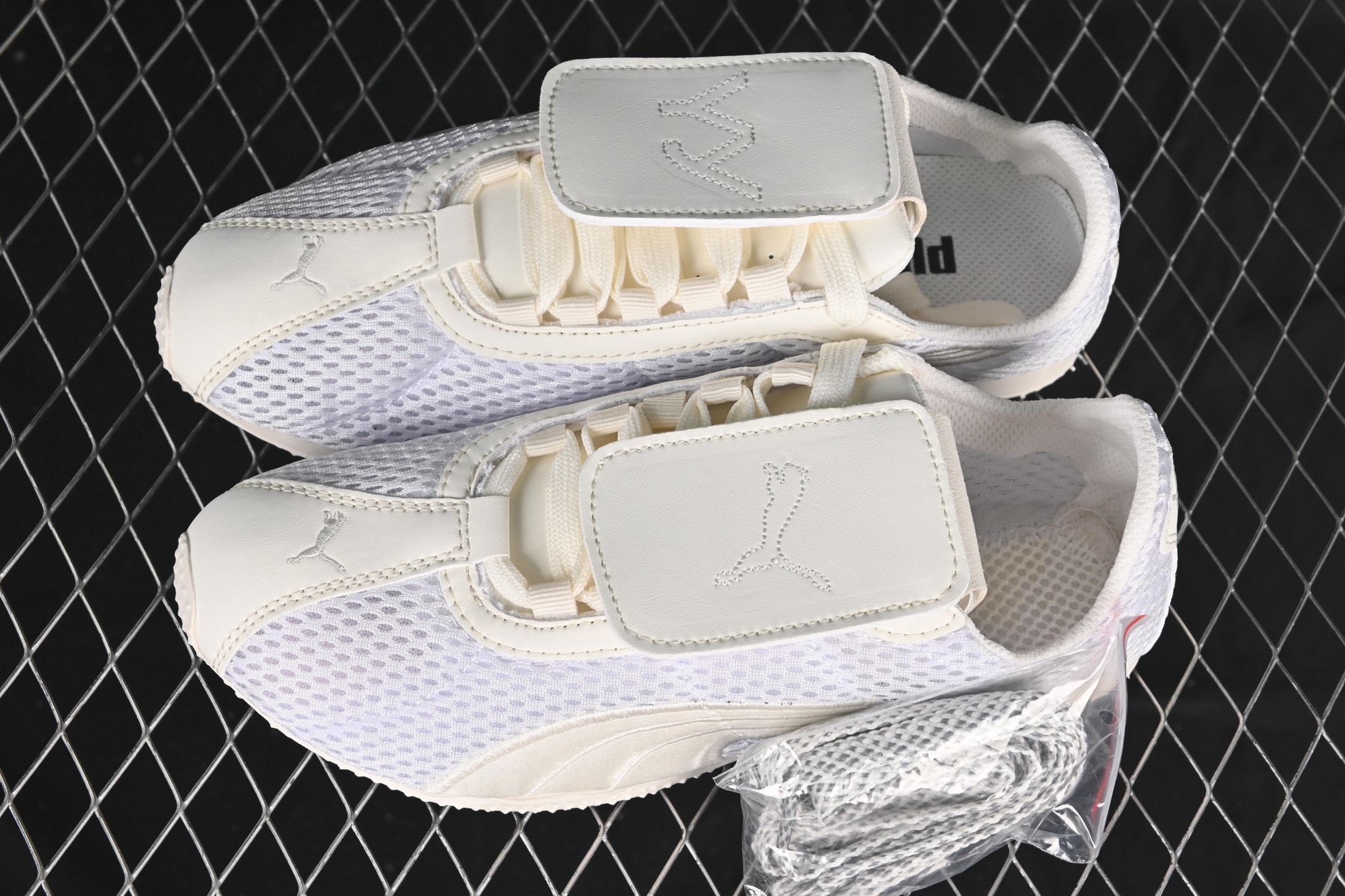 💰190纯原
Puma H-Street OG 彪马低帮生活休闲鞋 405046-01
尺码：36 37 37.5 38 38.5 39 40 40.5 41 42 42.5 43 44 45 N.C3