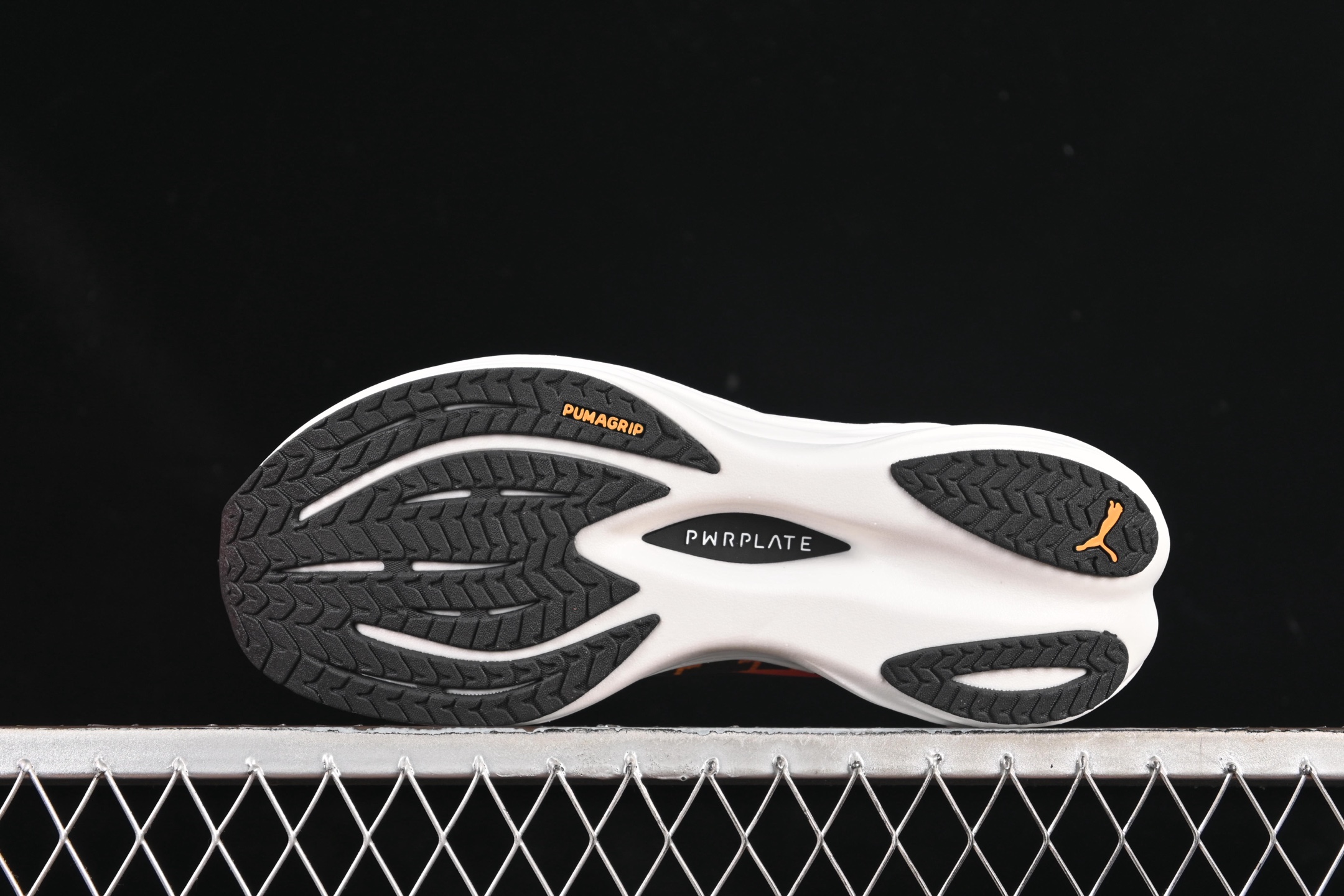 💰220纯原
 Puma Deviate Nitro 3 彪马舒适防滑耐磨低帮休闲跑步鞋 310474-01
尺码：36 37 37.5 38 38.5 39 40 40.5 41 42 42.5 43 44 44.5 45 7+C3